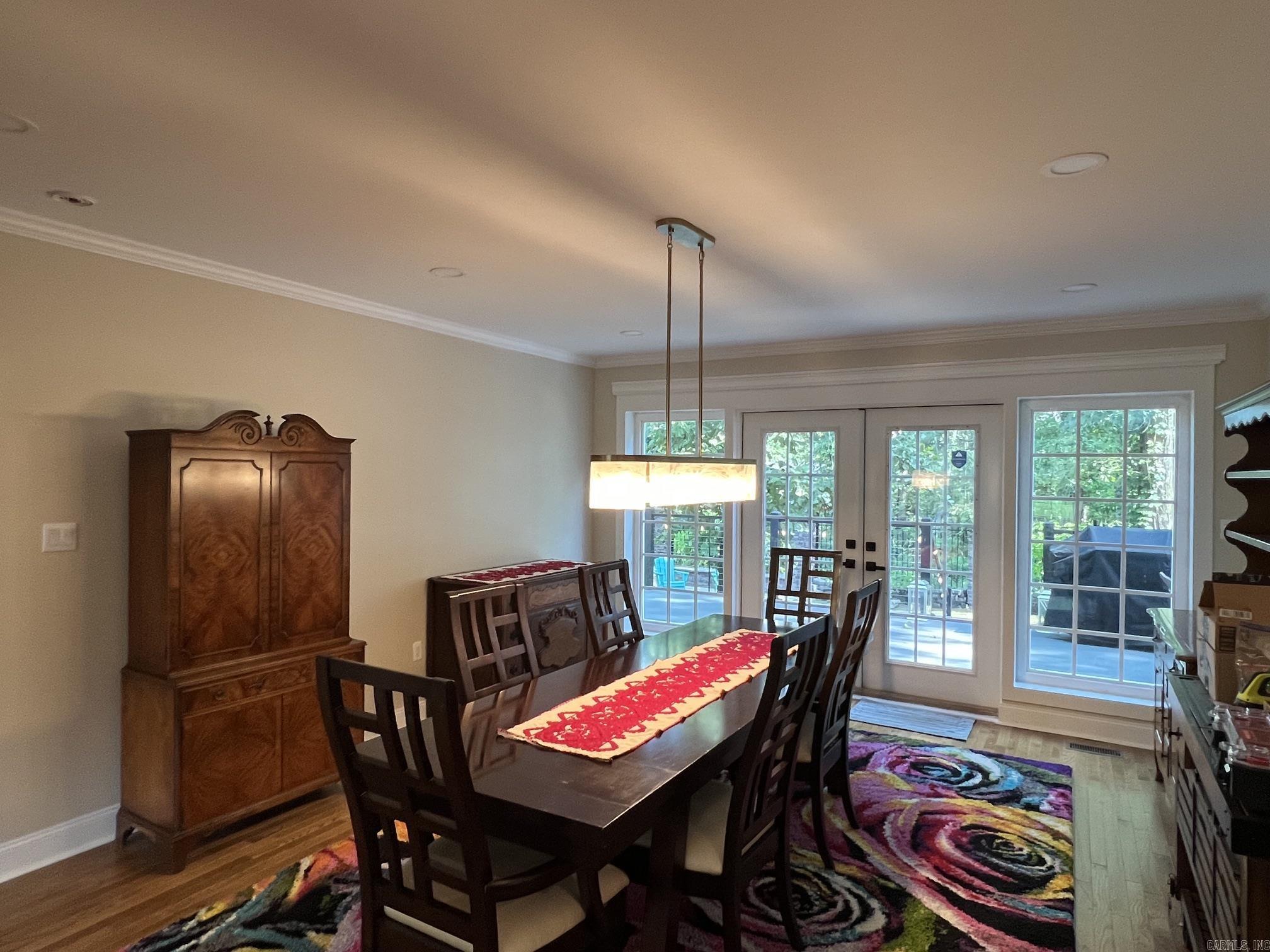 6223 CANTRELL  Little Rock, AR