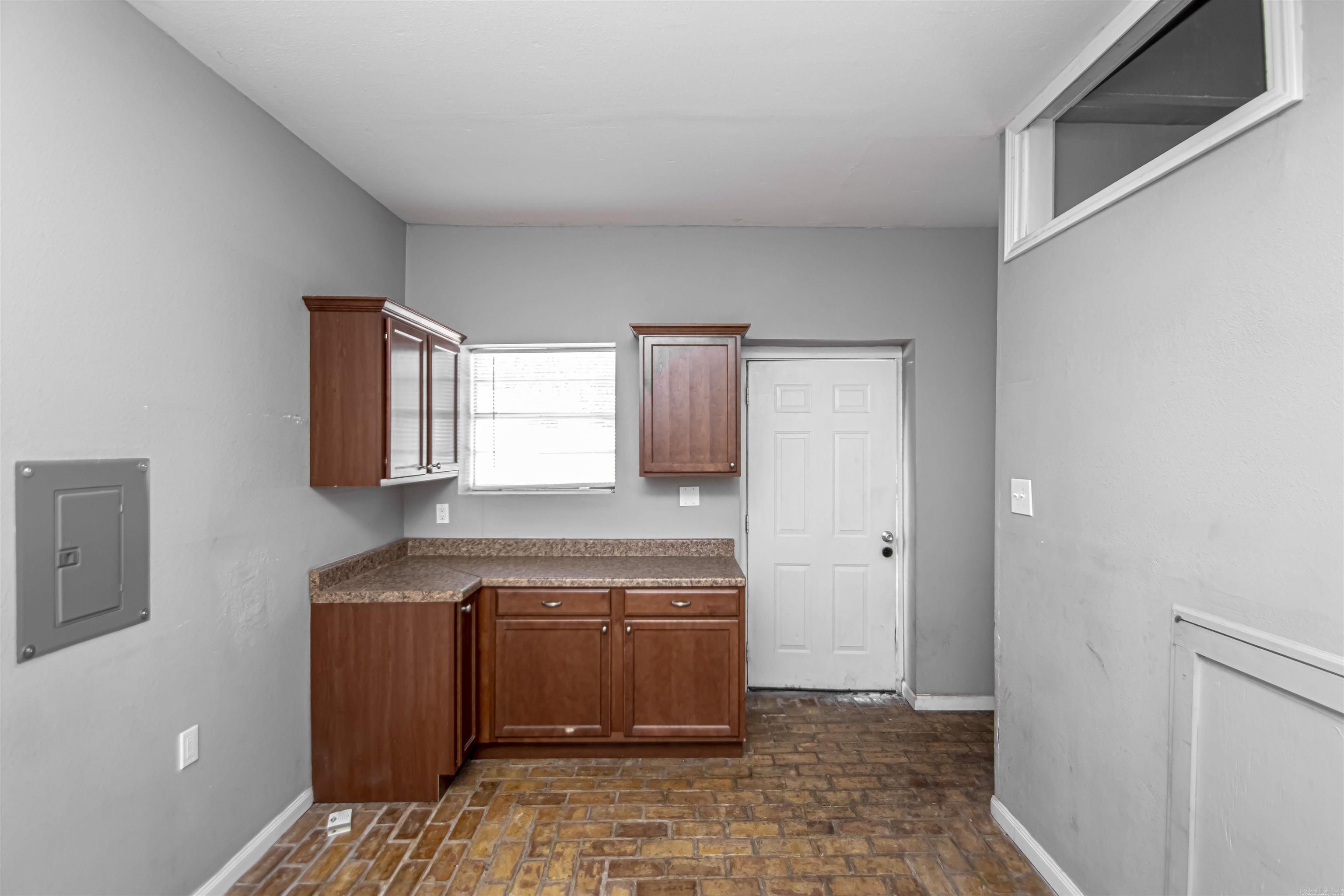 1201 W 35th  Little Rock, AR