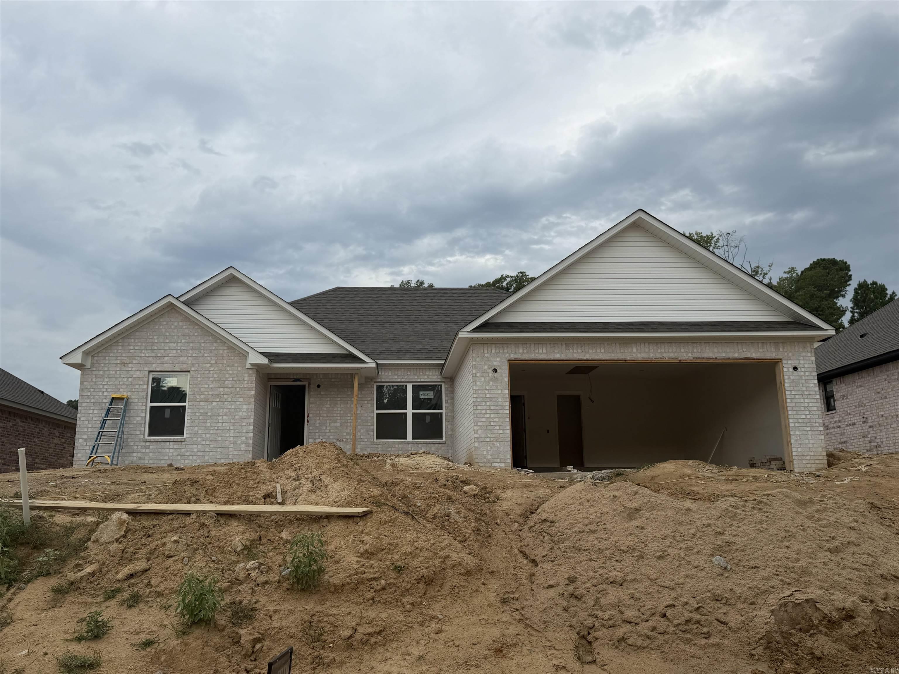 3024 Sue St Benton, AR 72015