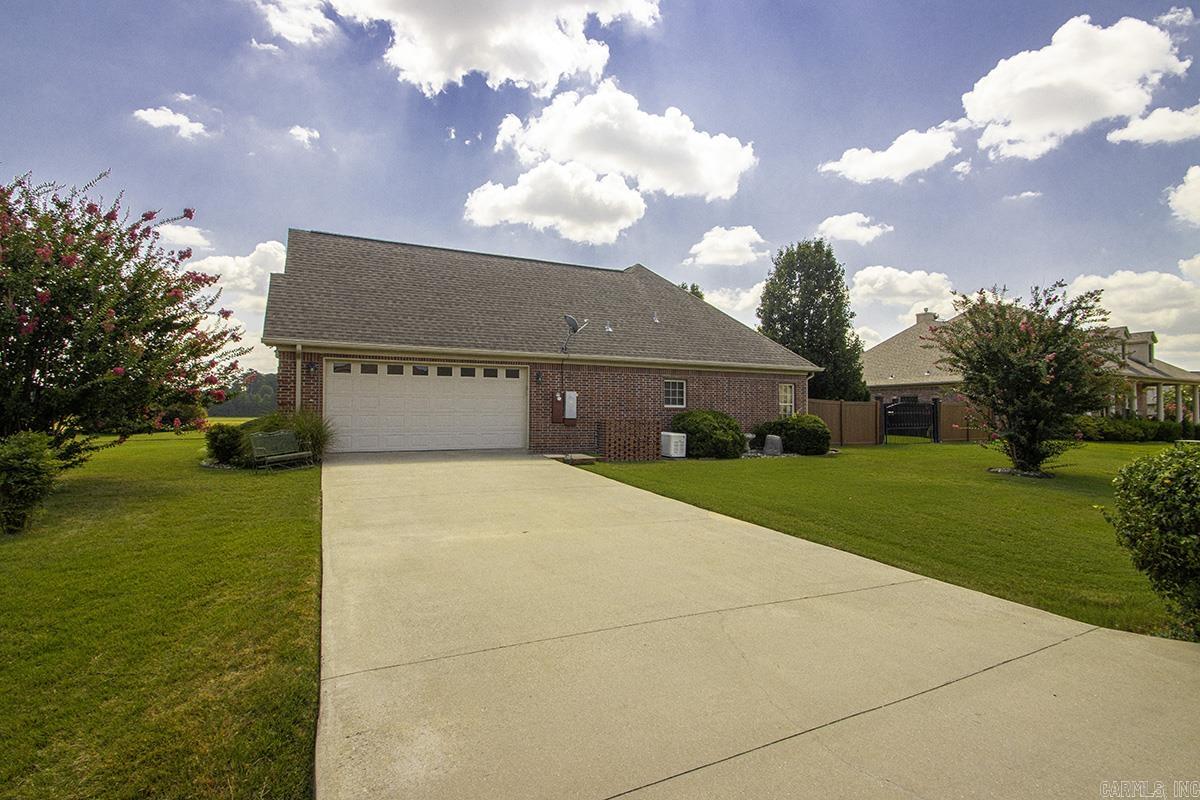 2 Sea Shell  Sheridan, AR