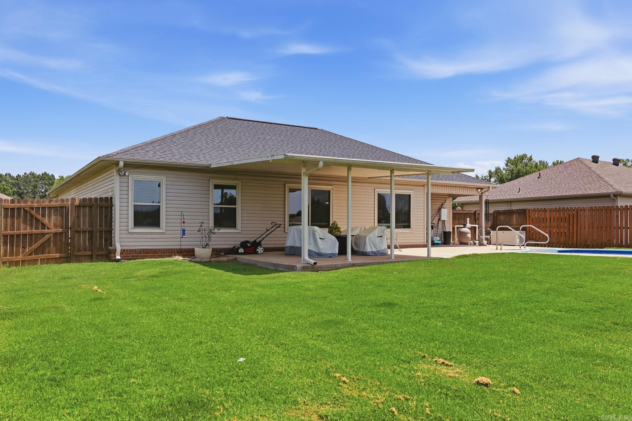 26 Lakeside Dr  Ward, AR