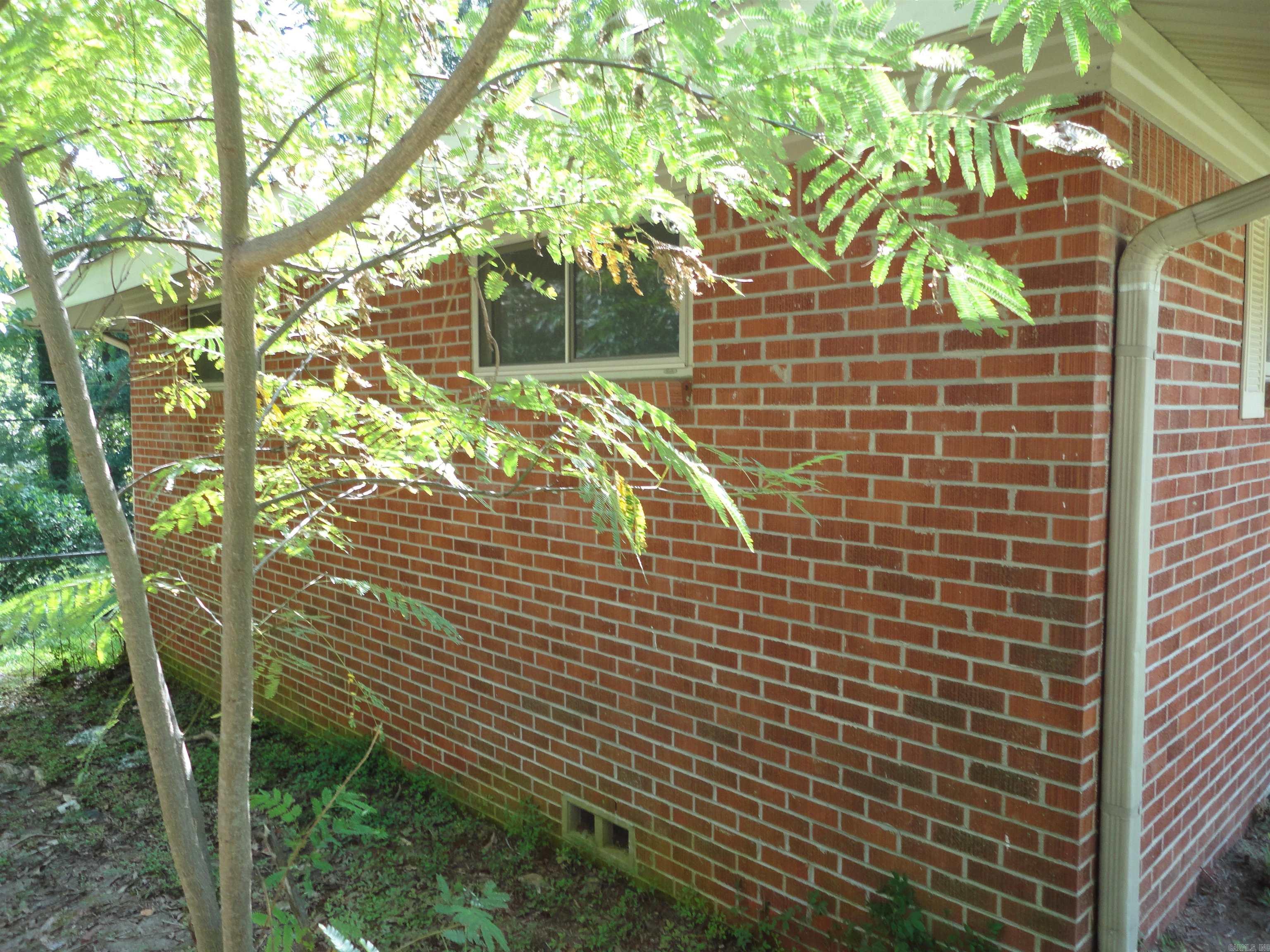 66 Lakeshore  Little Rock, AR