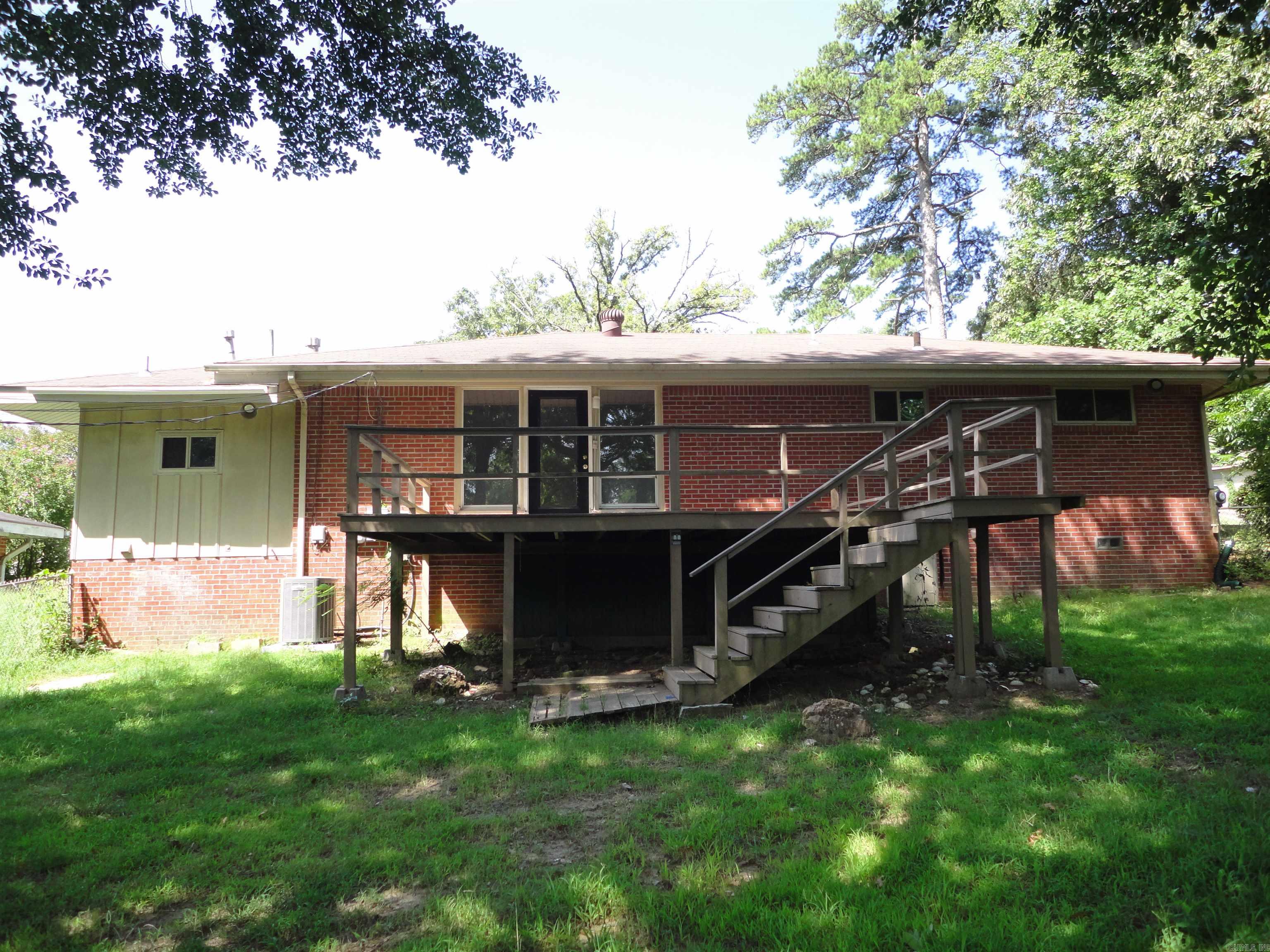66 Lakeshore  Little Rock, AR