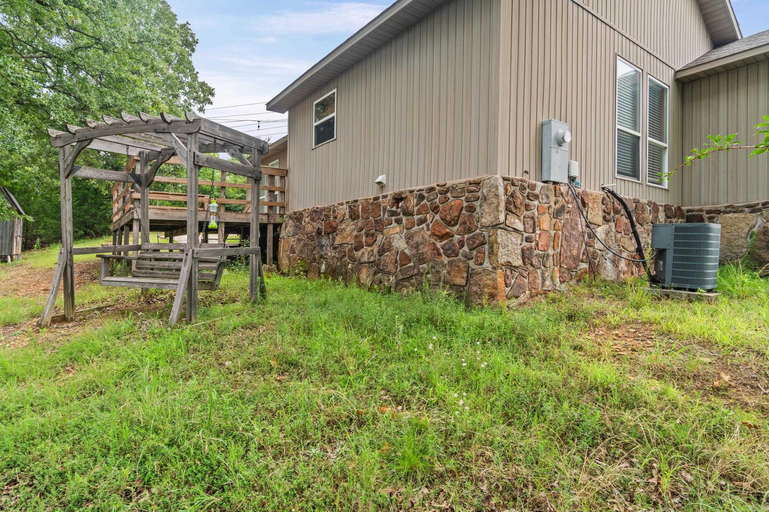 190 Hill Creek  Edgemont, AR