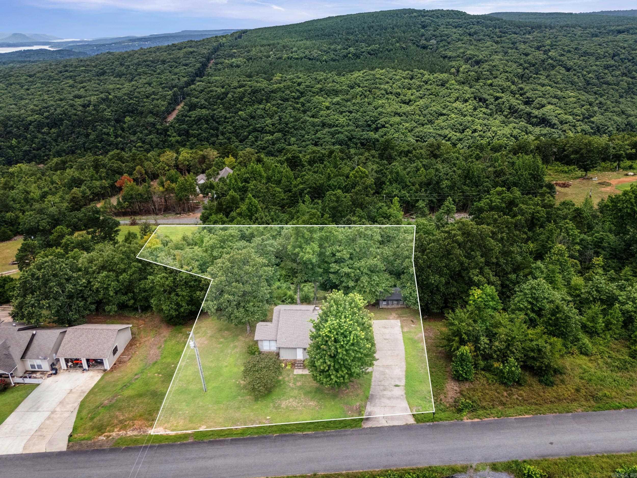 190 Hill Creek  Edgemont, AR