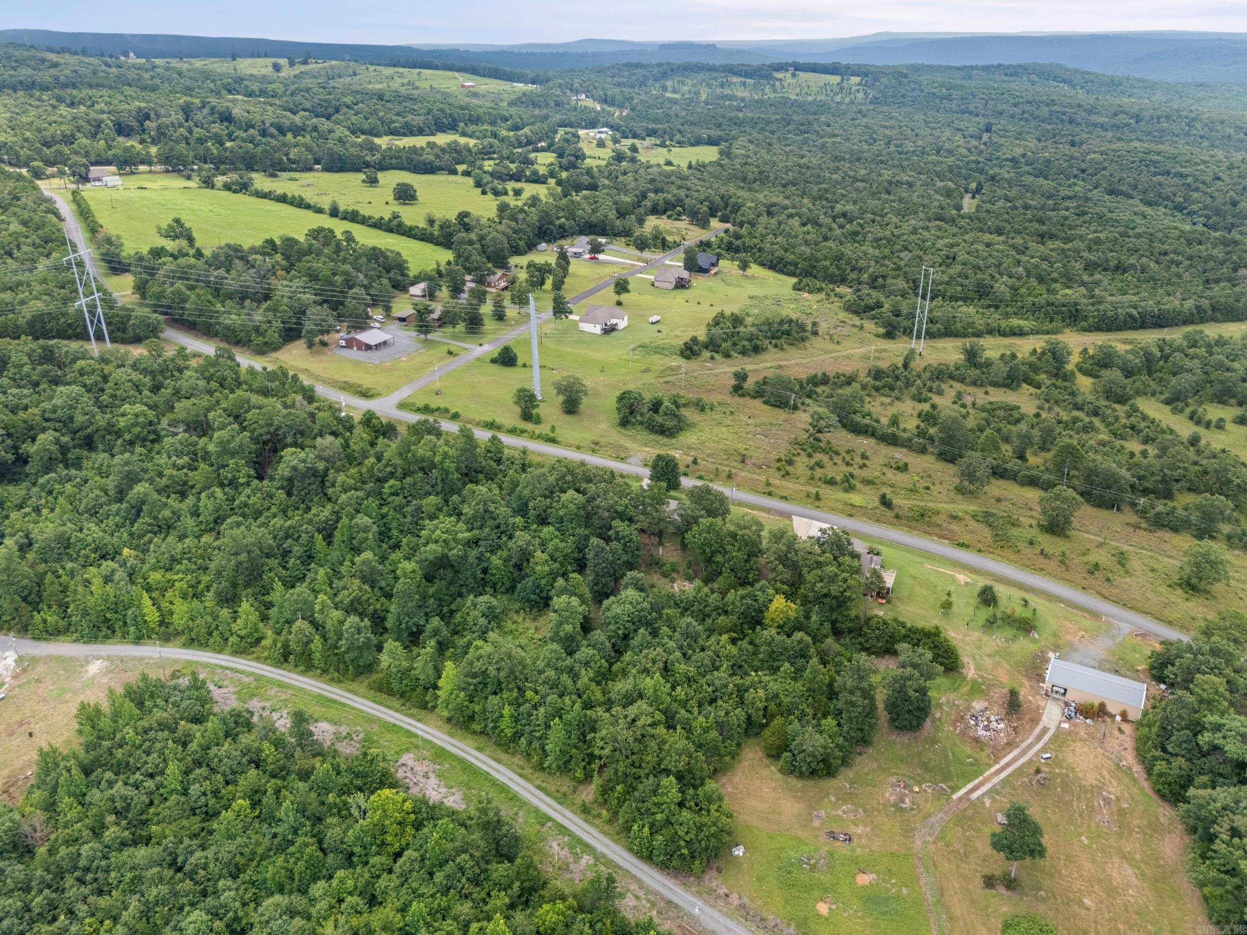 190 Hill Creek  Edgemont, AR