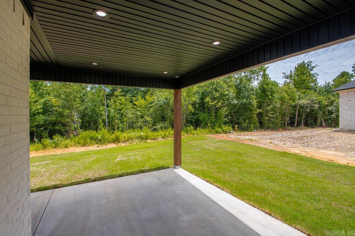 8032 Creek Rock  Alexander, AR