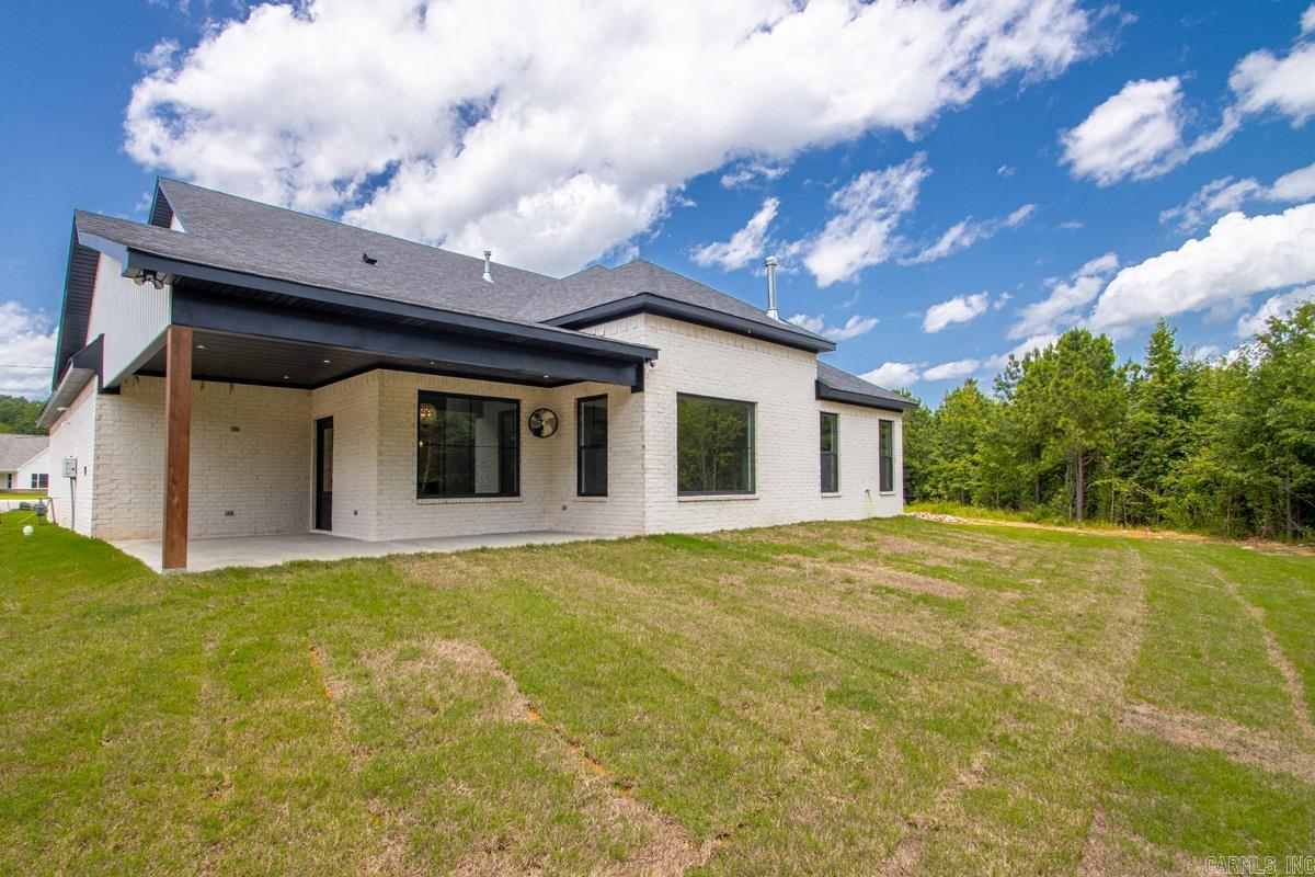 8032 Creek Rock  Bryant, AR