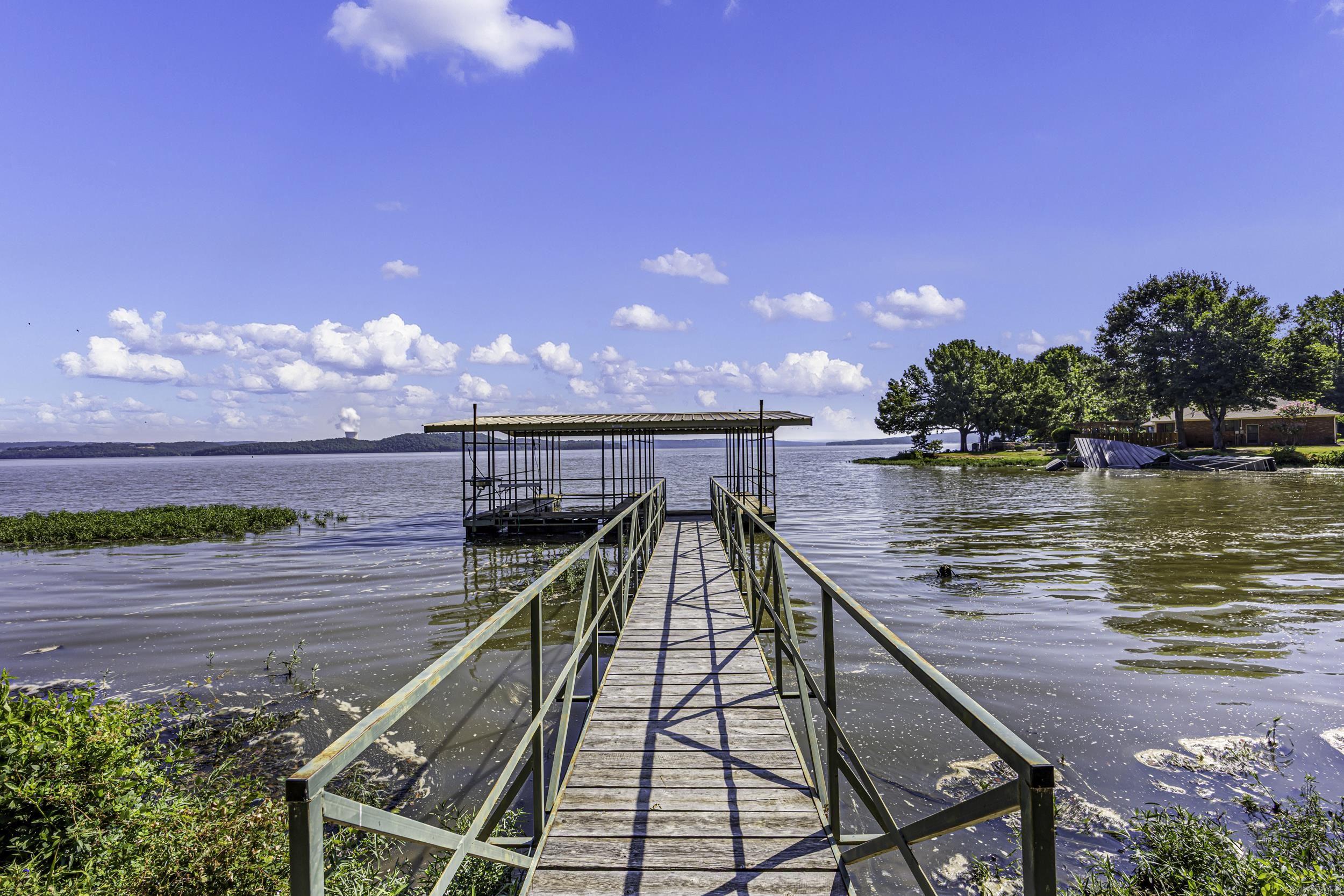 10101 Lakeshore  Dardanelle, AR