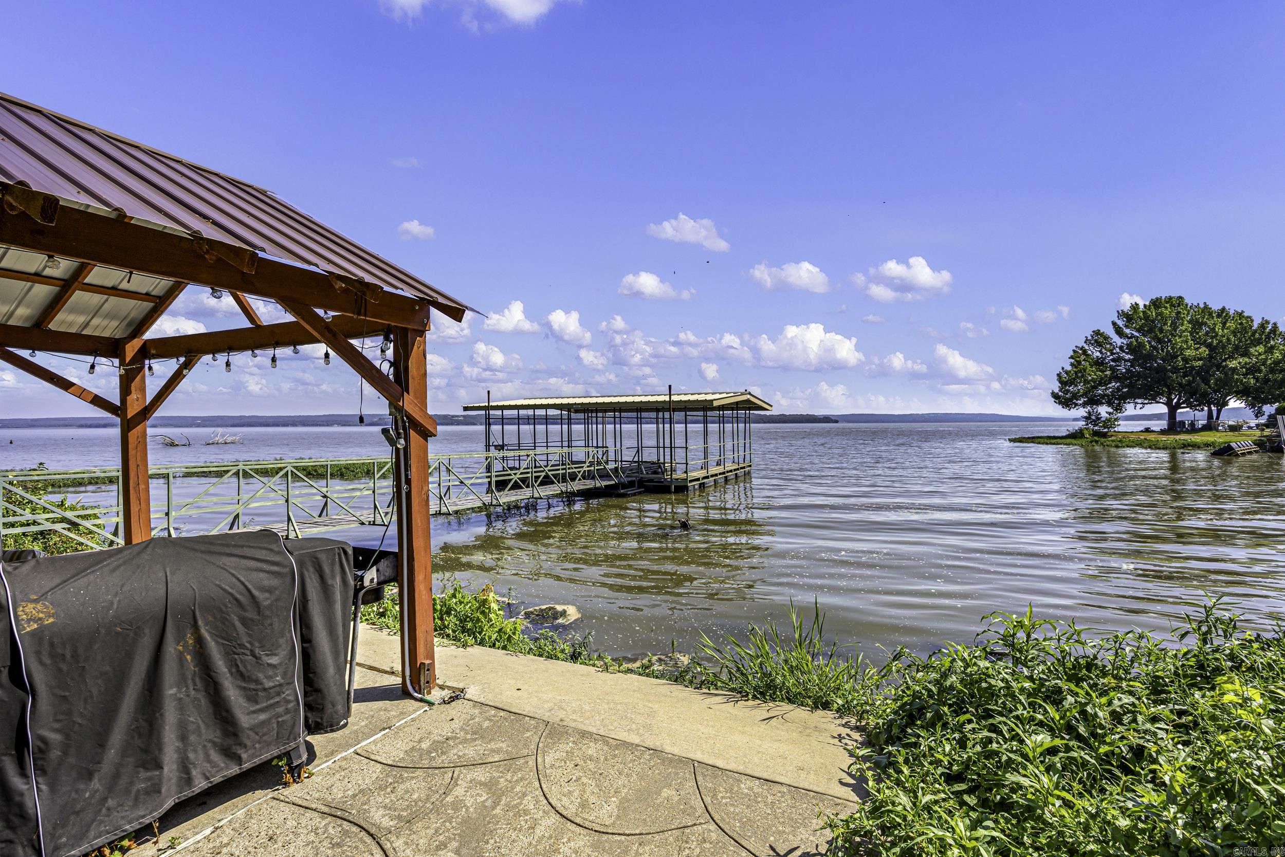 10101 Lakeshore  Dardanelle, AR