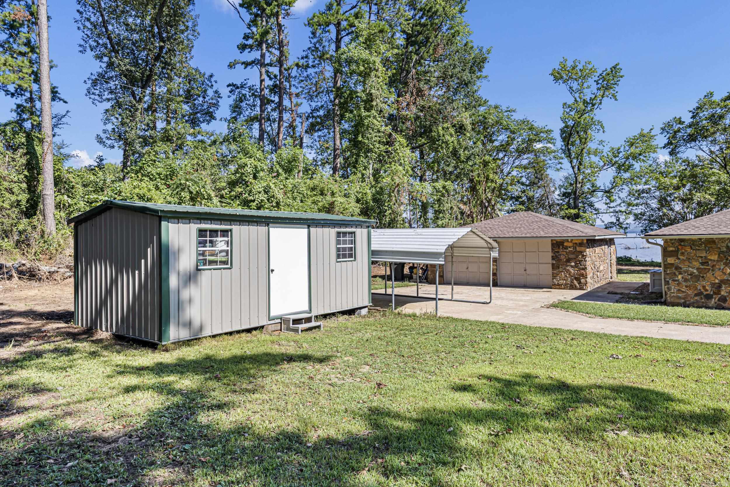 10101 Lakeshore  Dardanelle, AR