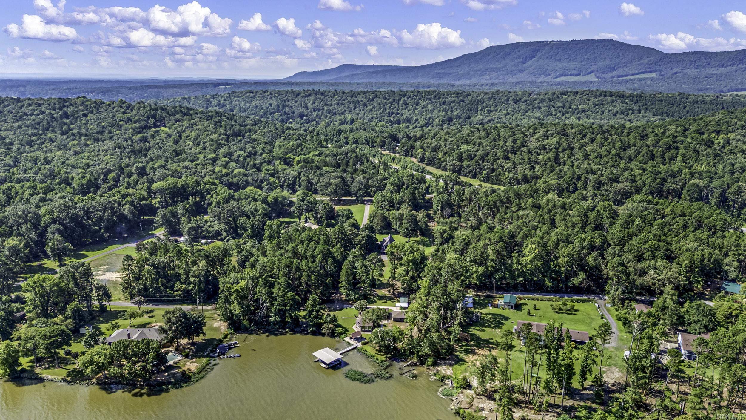10101 Lakeshore  Dardanelle, AR