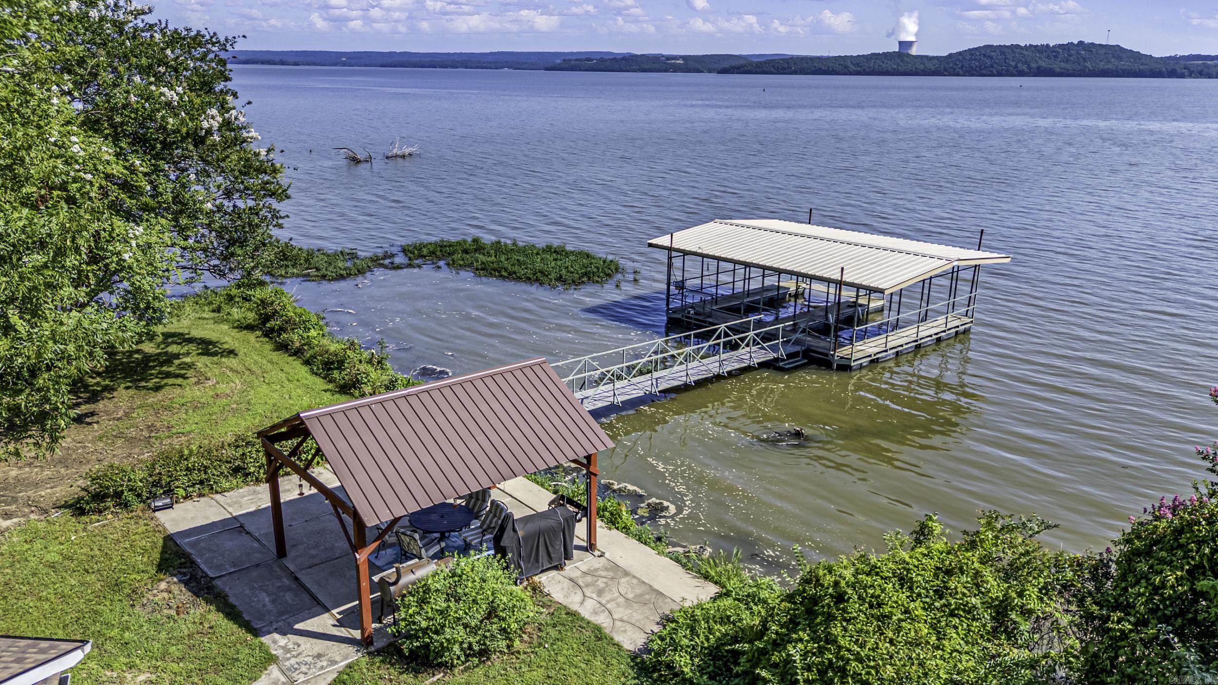 10101 Lakeshore  Dardanelle, AR