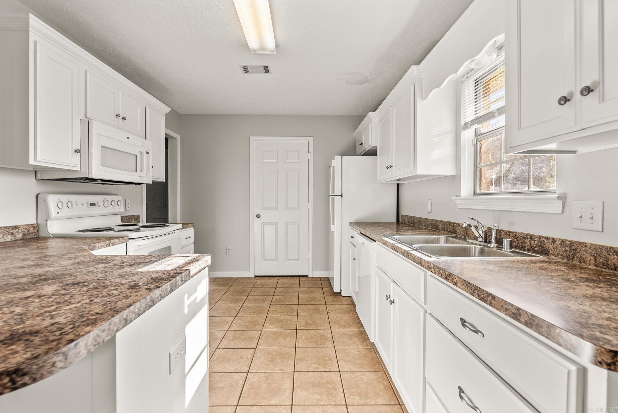 5185 Stockton  Conway, AR