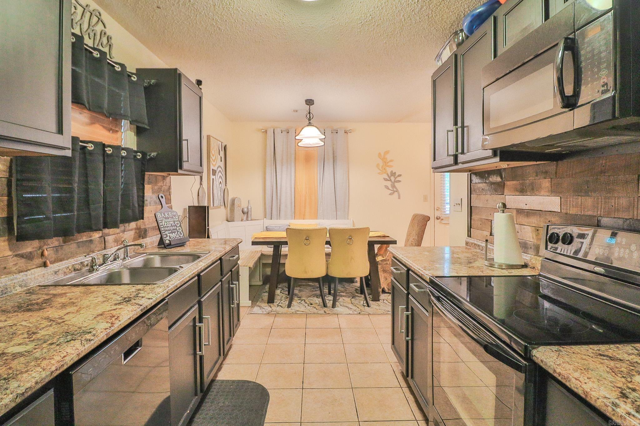 804 Gwen  Jonesboro, AR