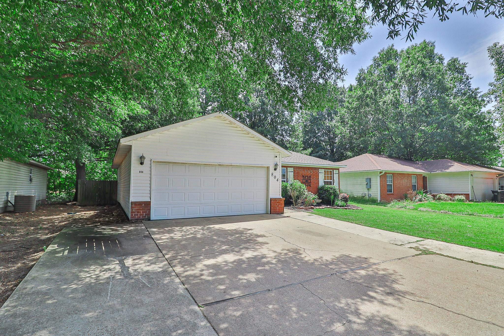 804 Gwen  Jonesboro, AR