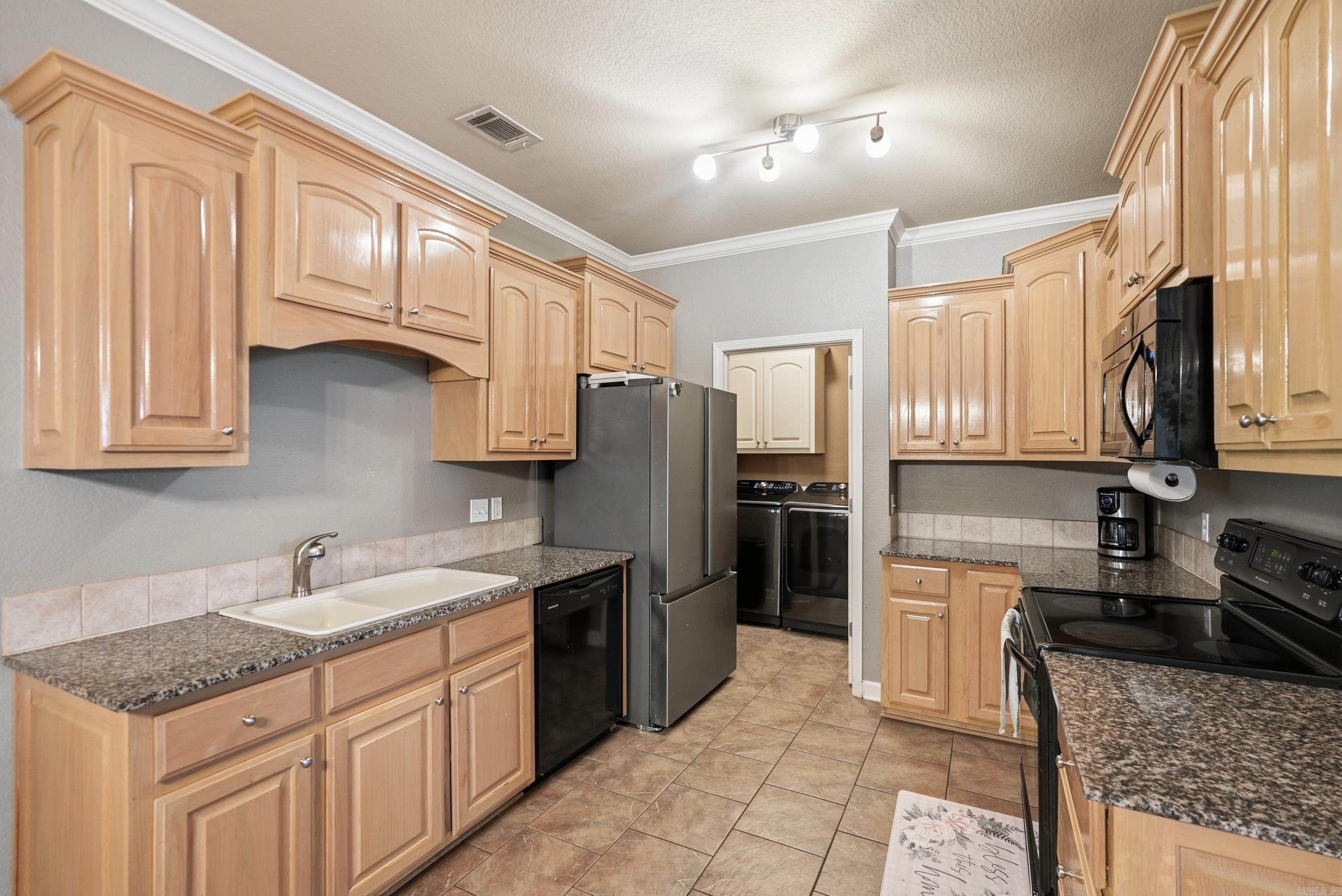 479 Wisteria  Bauxite, AR
