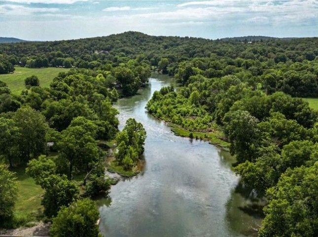 138 Lawrence 1070  Ravenden, AR