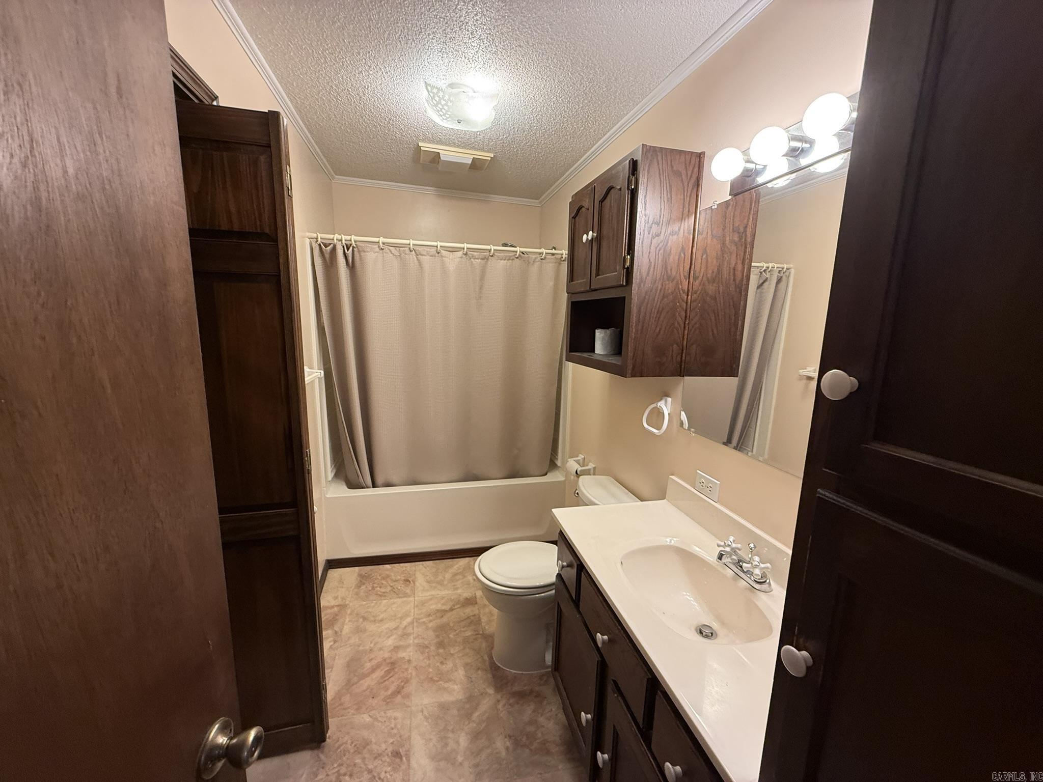 322 Dogwood Hollow Rd  Mountain View, AR