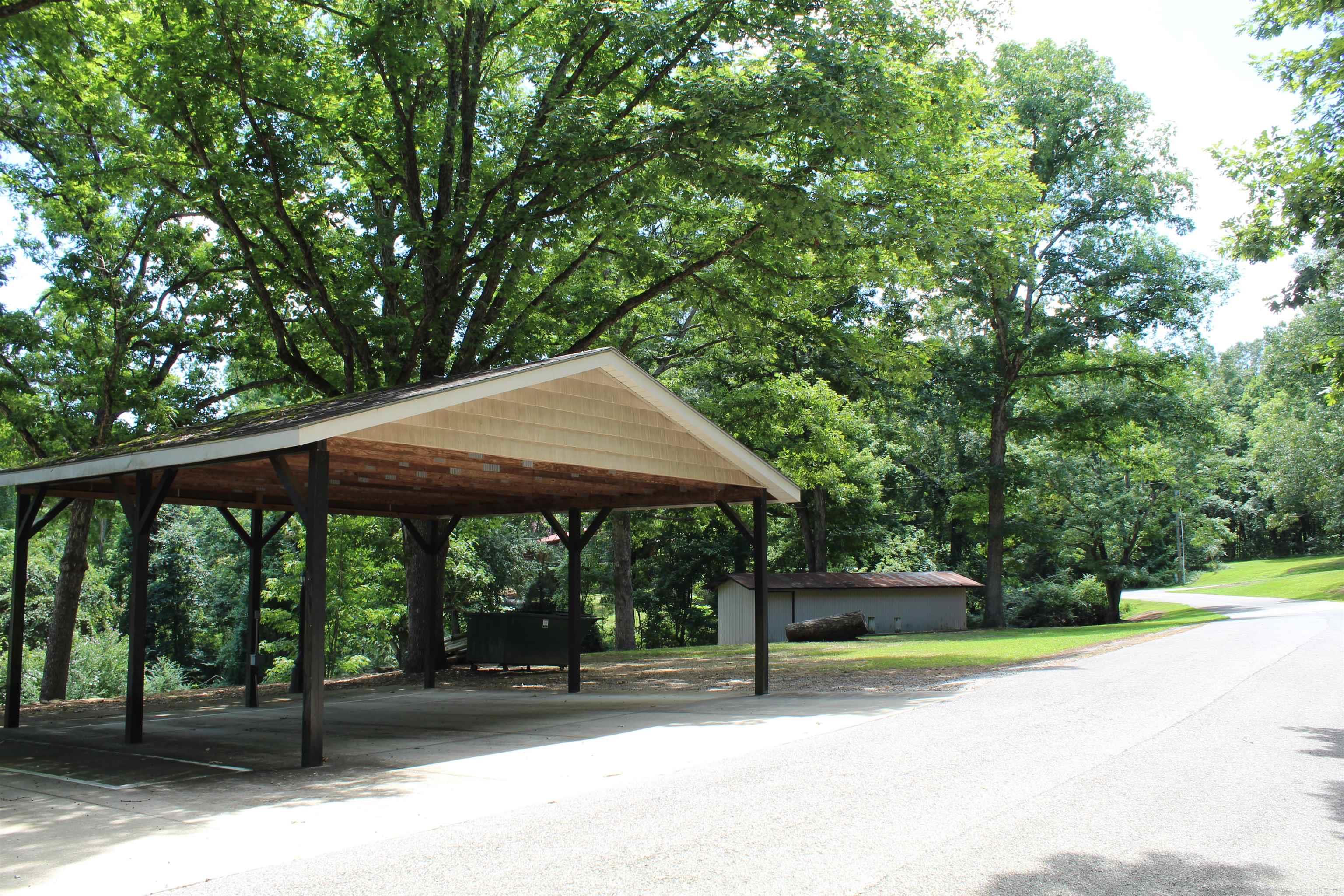 322 Dogwood Hollow Rd  Mountain View, AR
