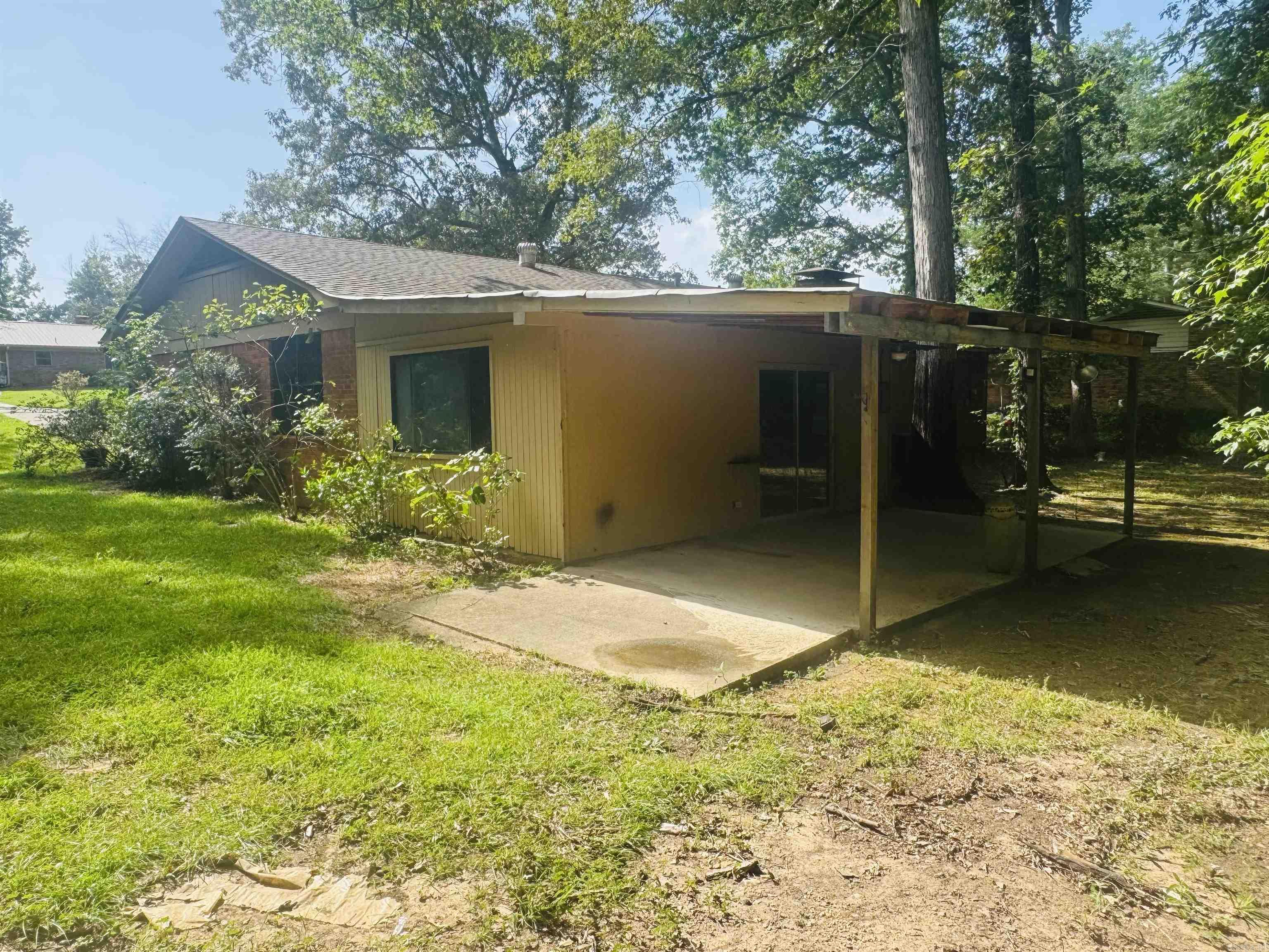 3075 Osage  Camden, AR