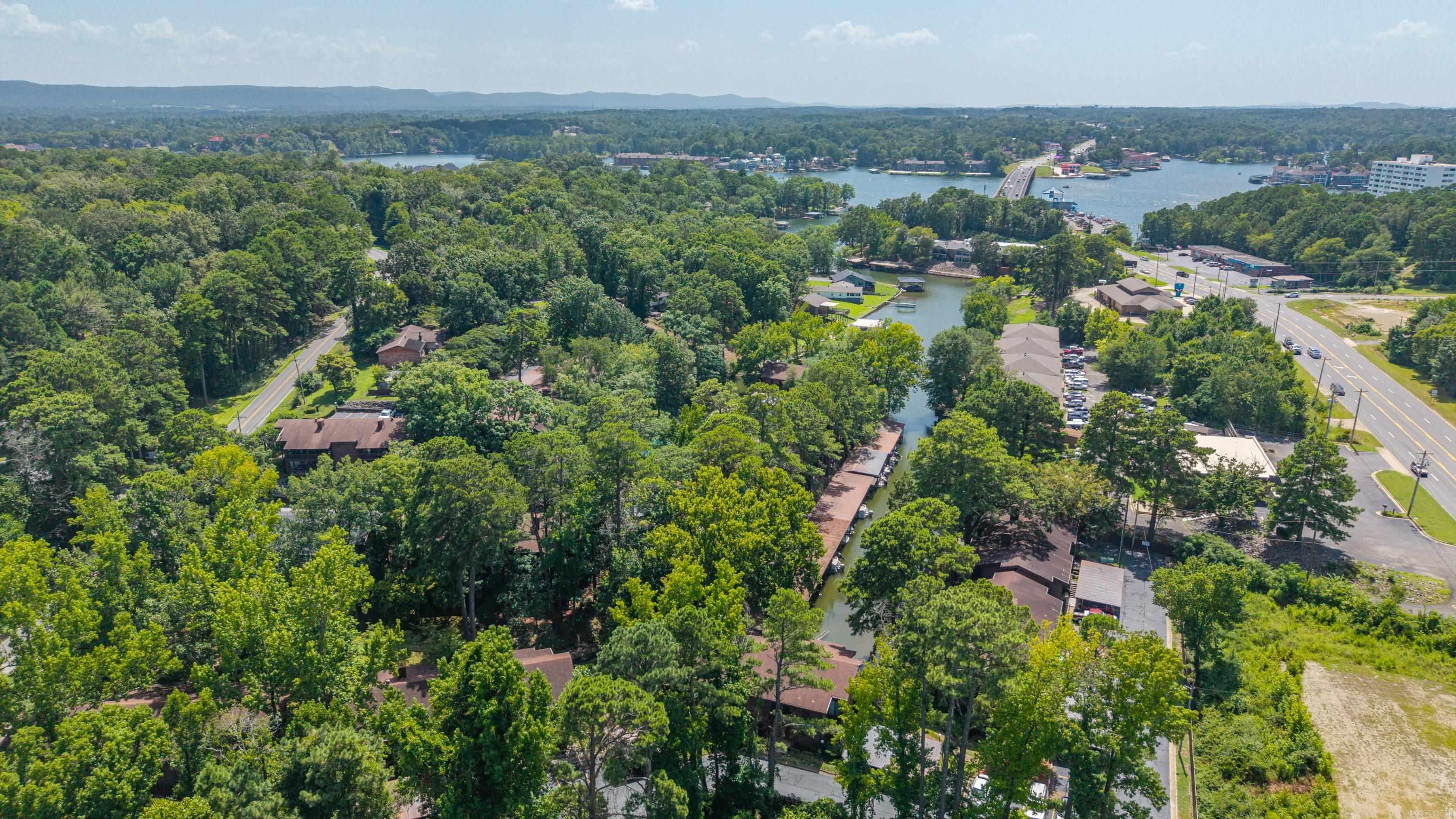 2311 Lakeshore  Hot Springs, AR