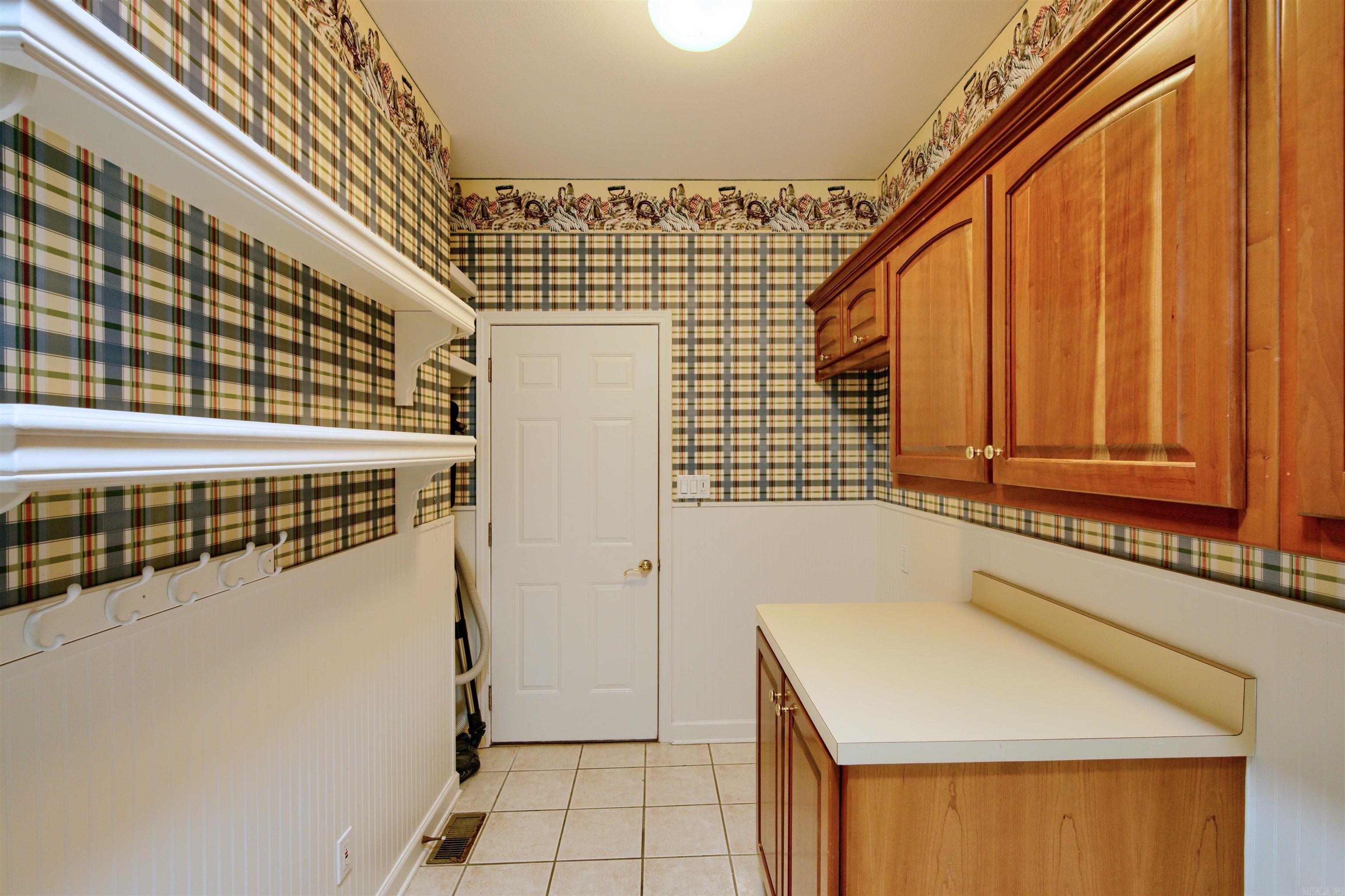 48 Binefar  Hot Springs Village, AR