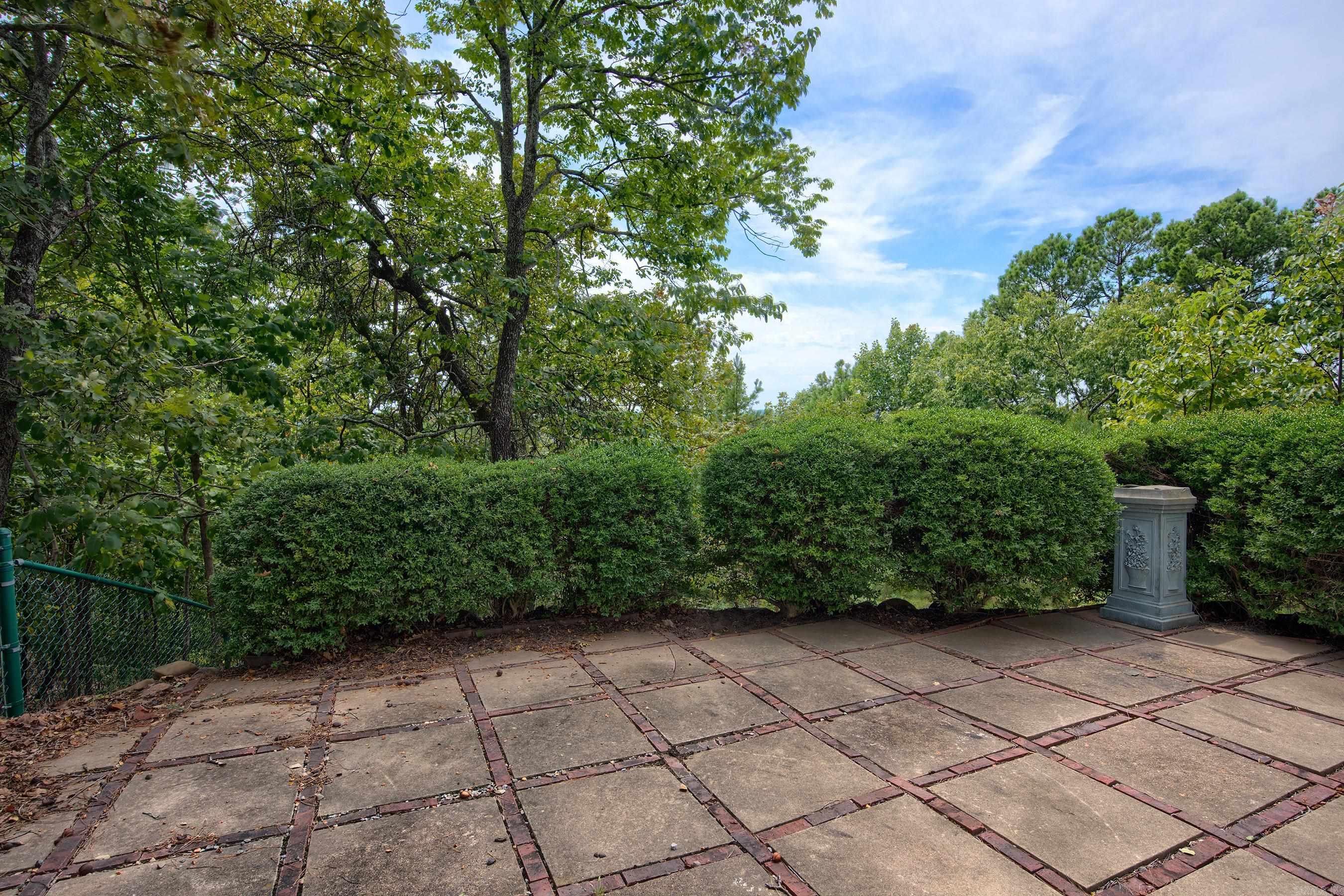 48 Binefar  Hot Springs Village, AR