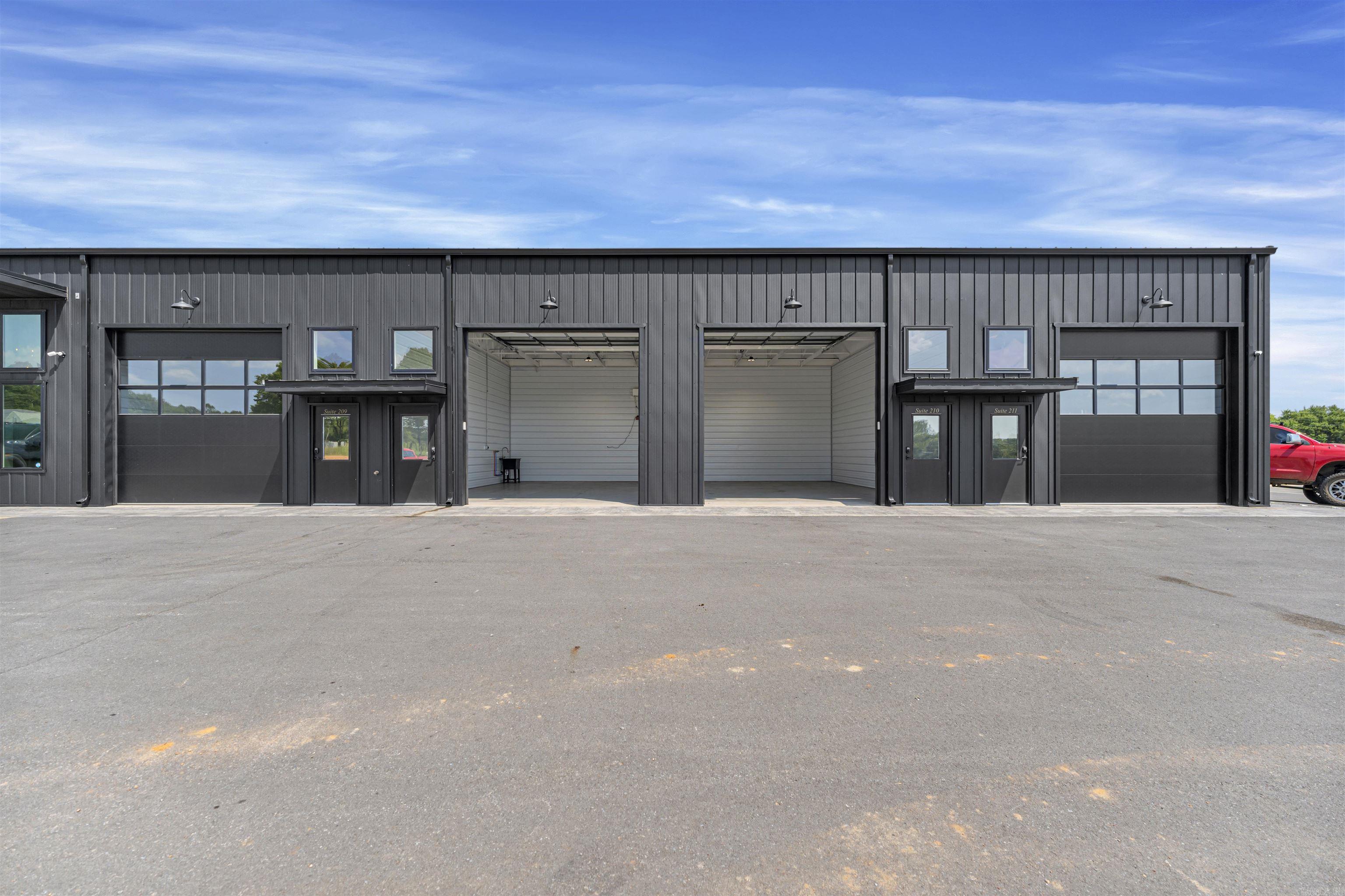 20321 and 20323 E Hwy 412  Springdale, AR