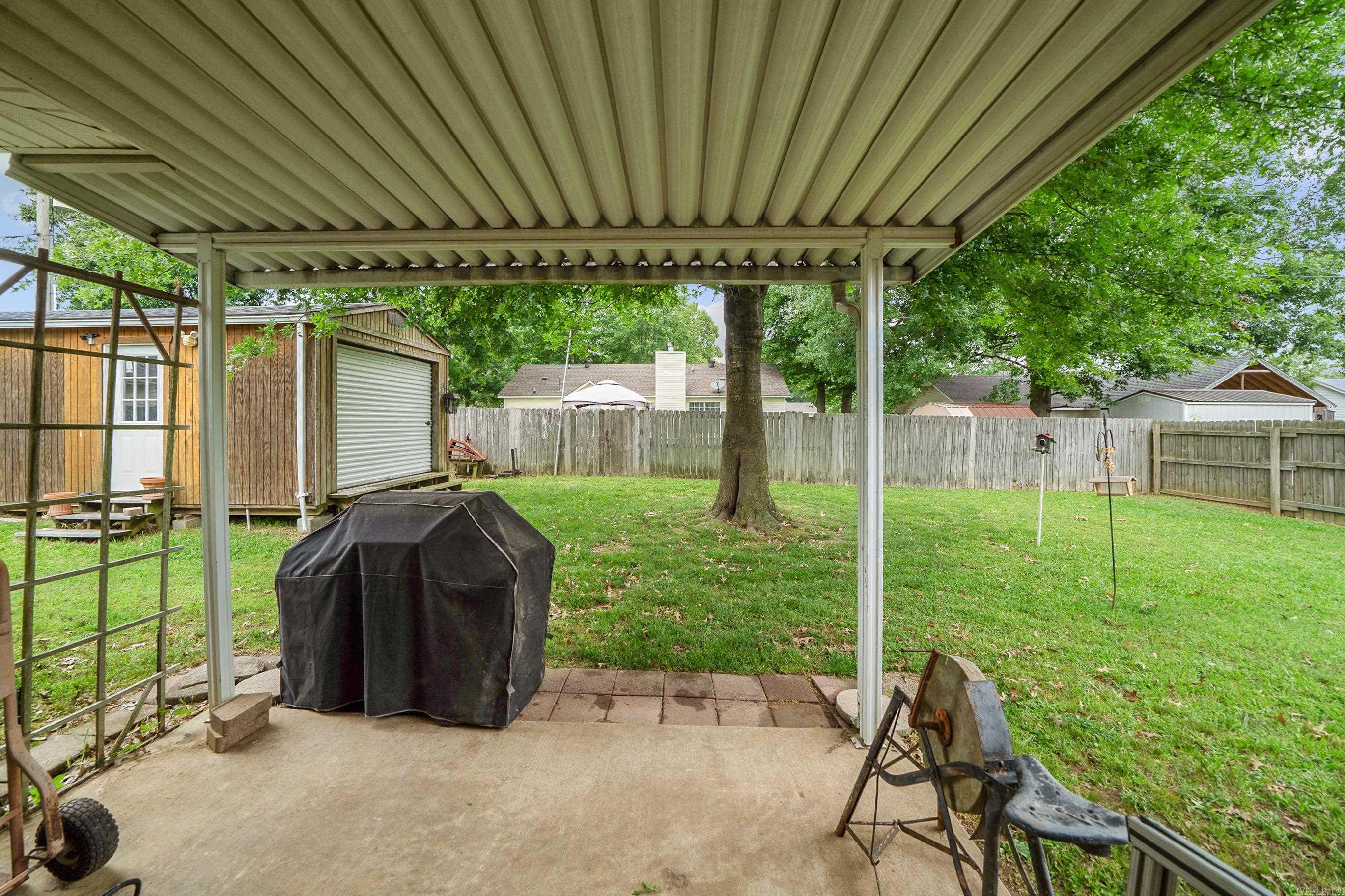 1806 Pinewood  Beebe, AR