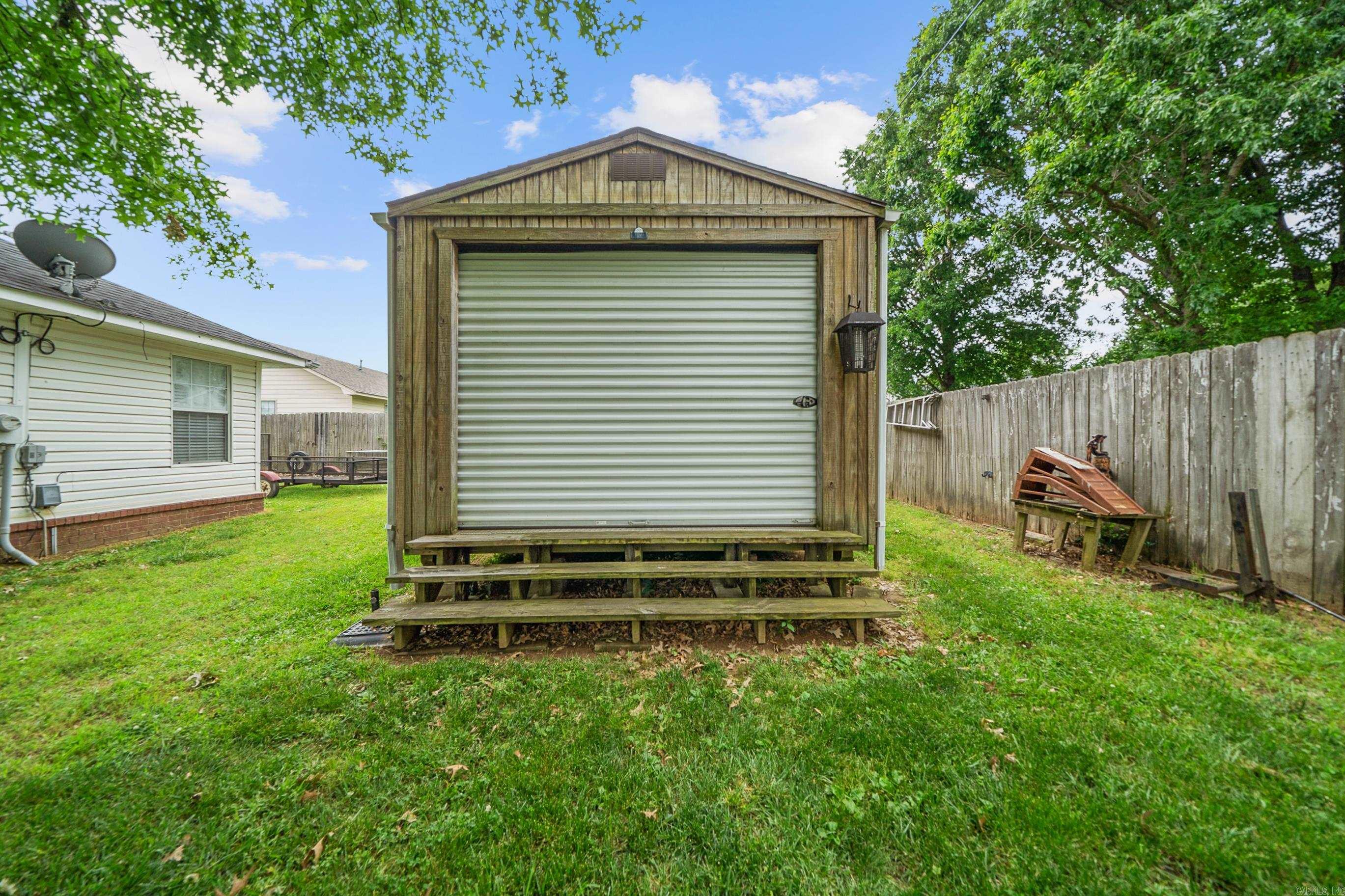 1806 Pinewood  Beebe, AR