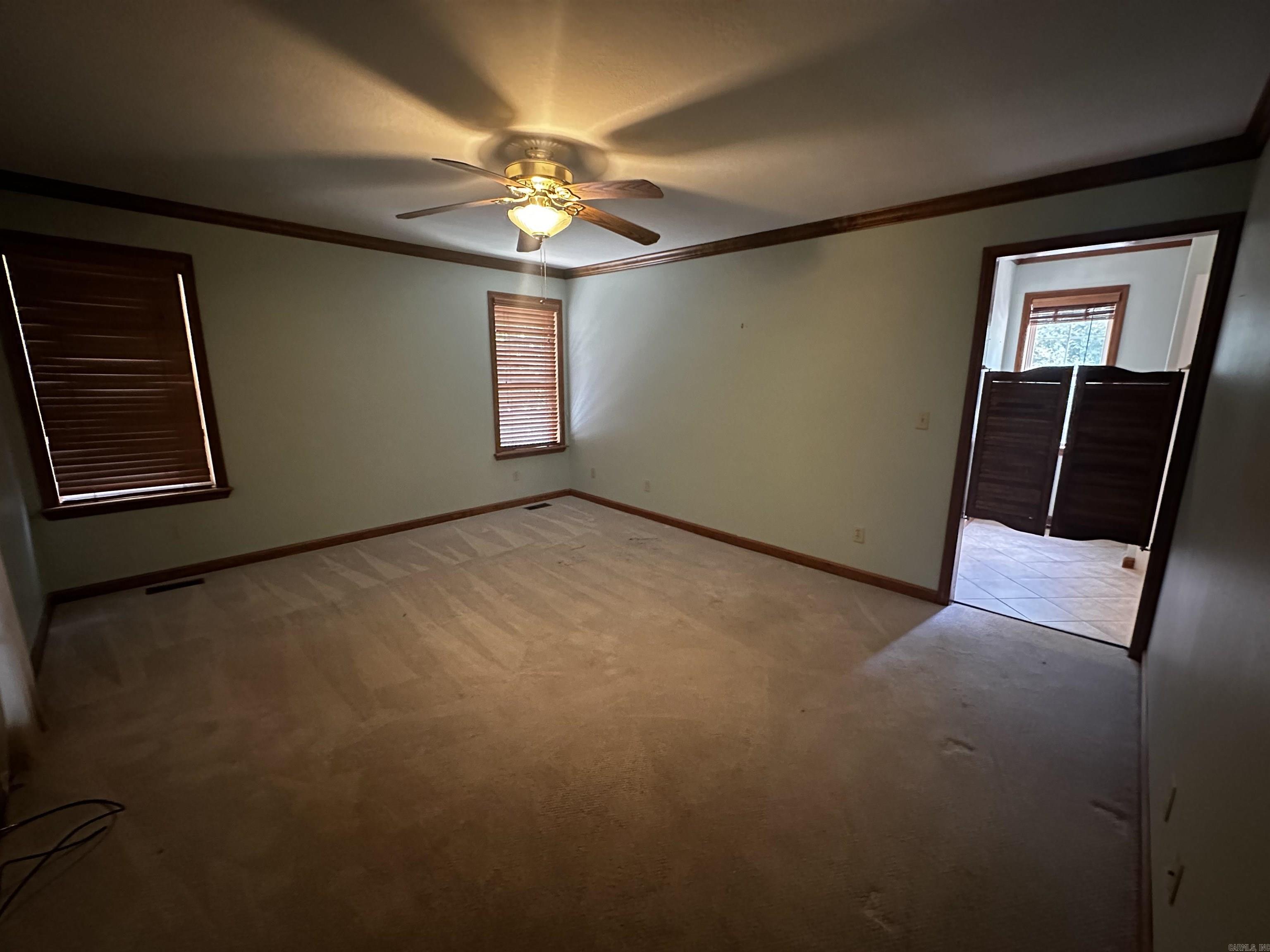 390 Cooper Point  Mountain View, AR