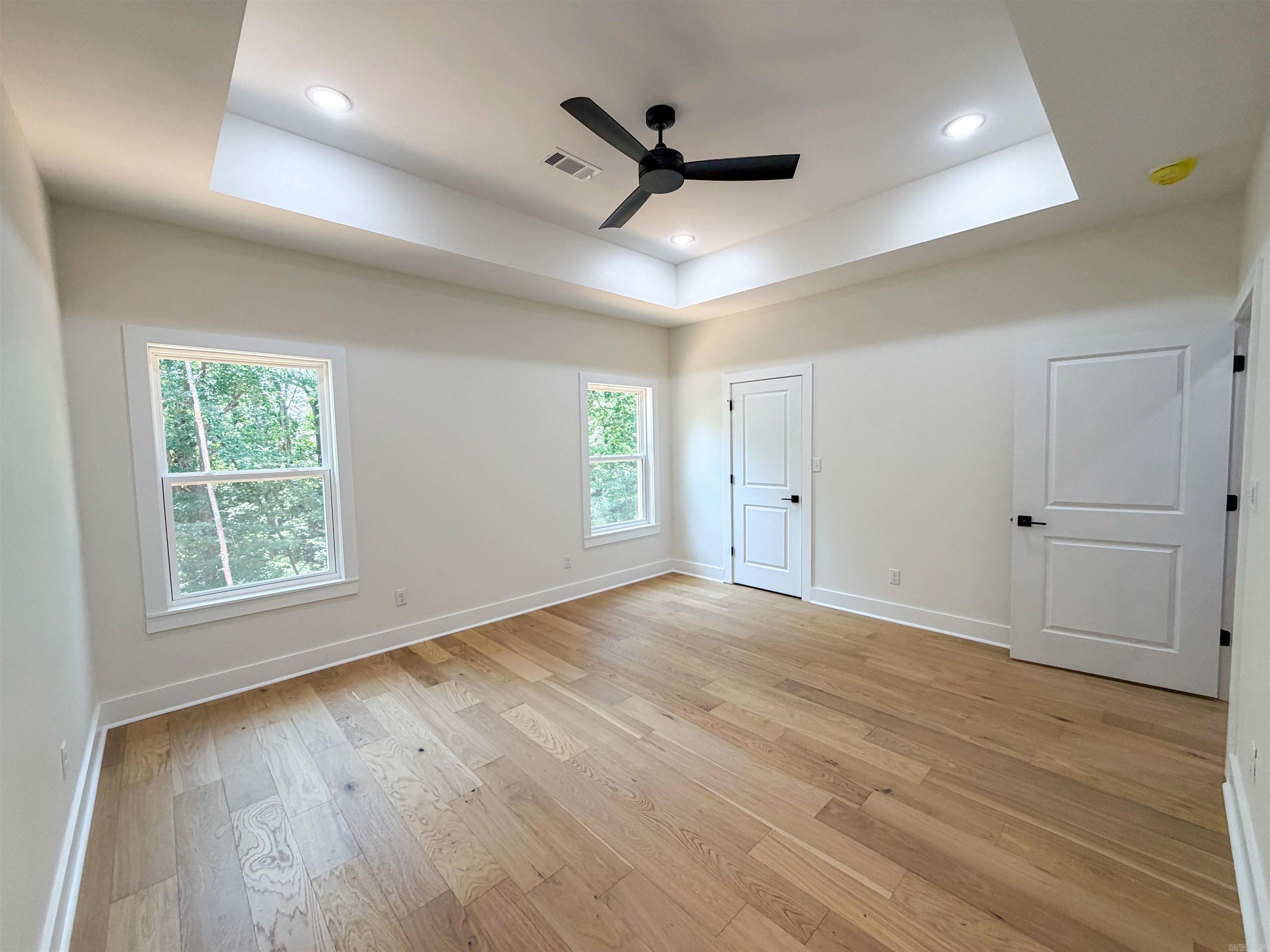 1042 Skyline Dr Alexander, AR 72002