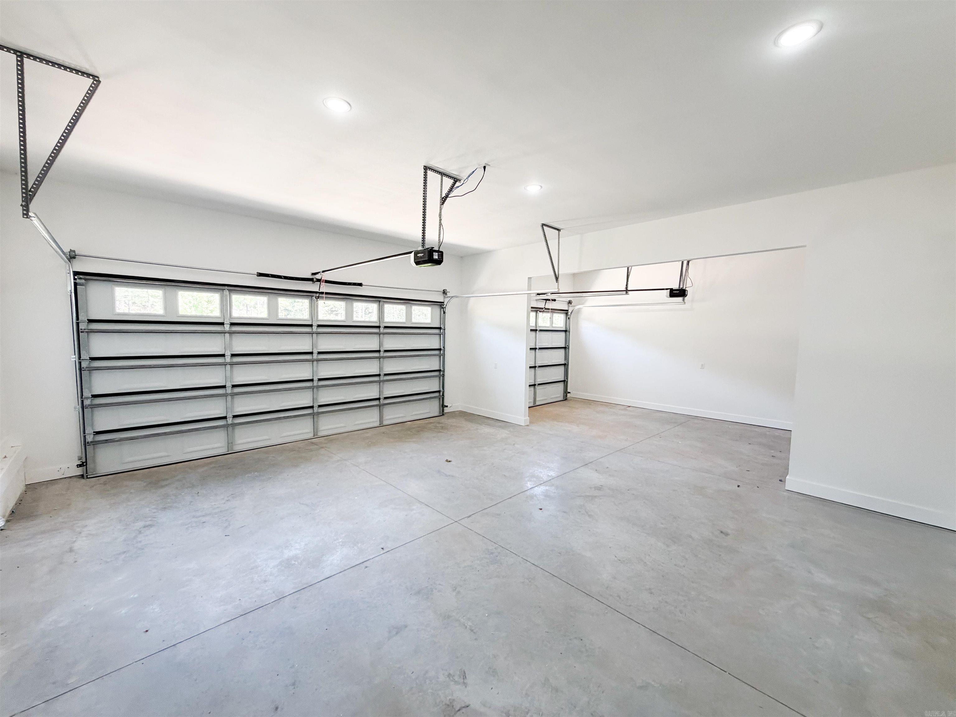 1042 Skyline Dr Alexander, AR 72002