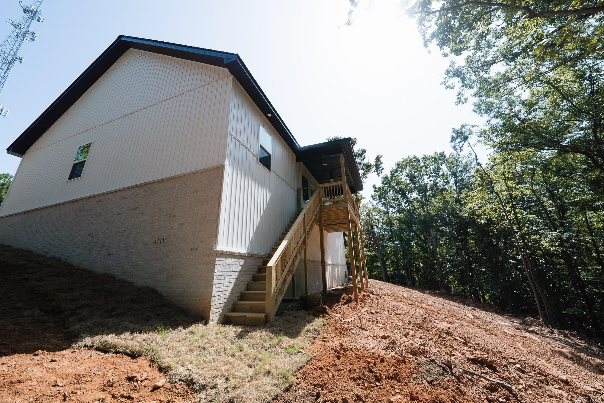 1042 Skyline Dr Alexander, AR 72002
