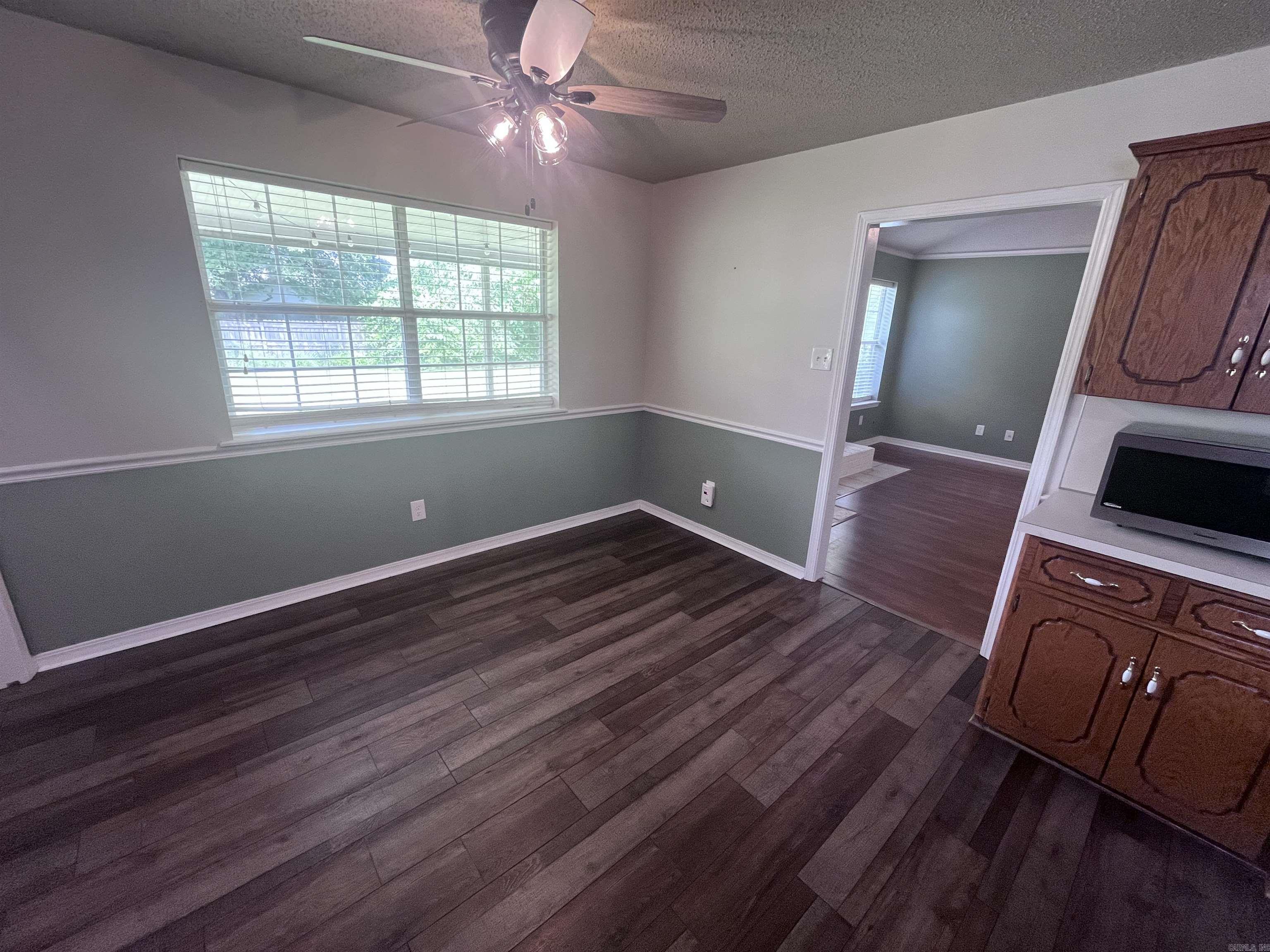 28 Burns  Cabot, AR