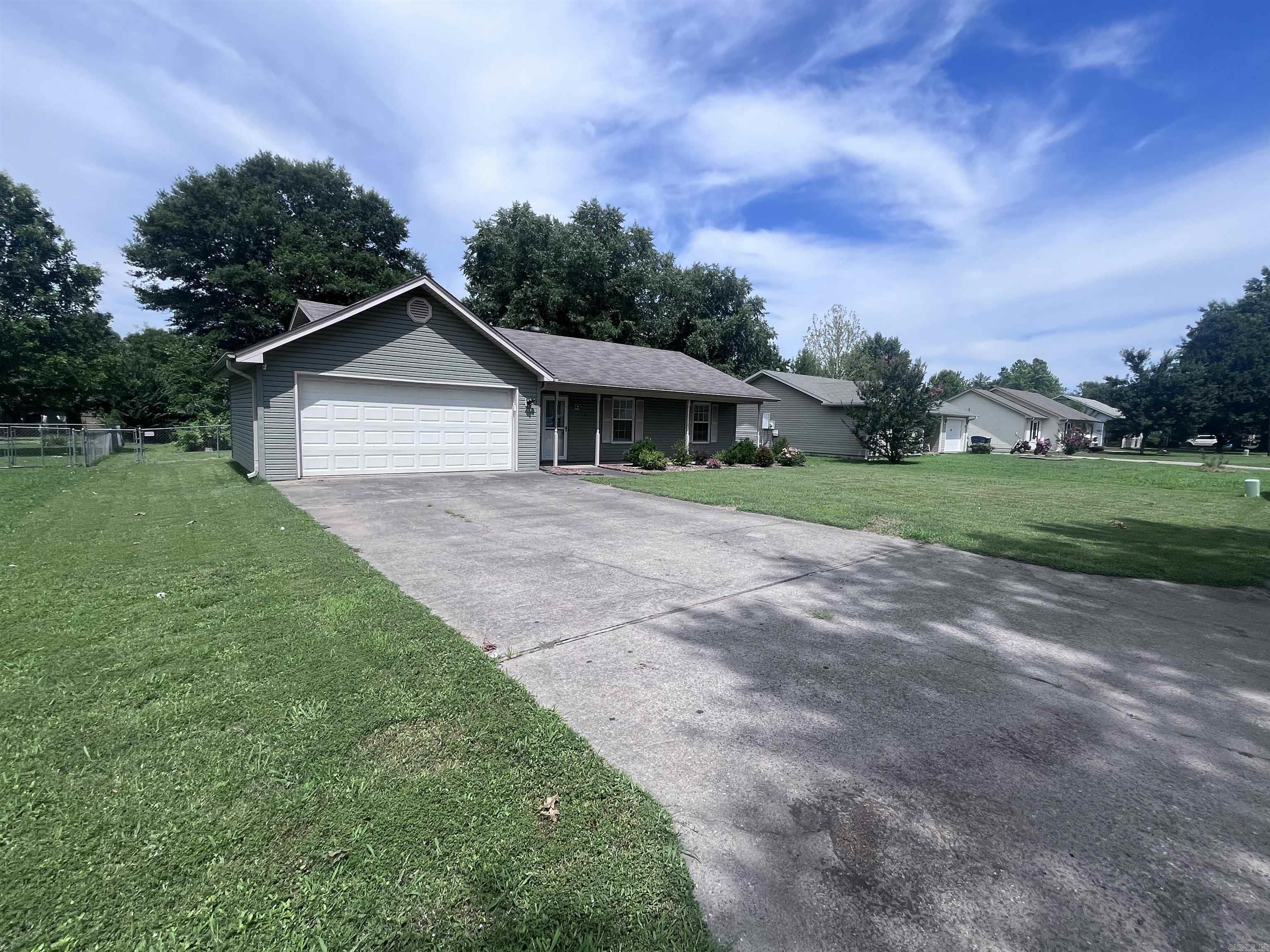 28 Burns  Cabot, AR