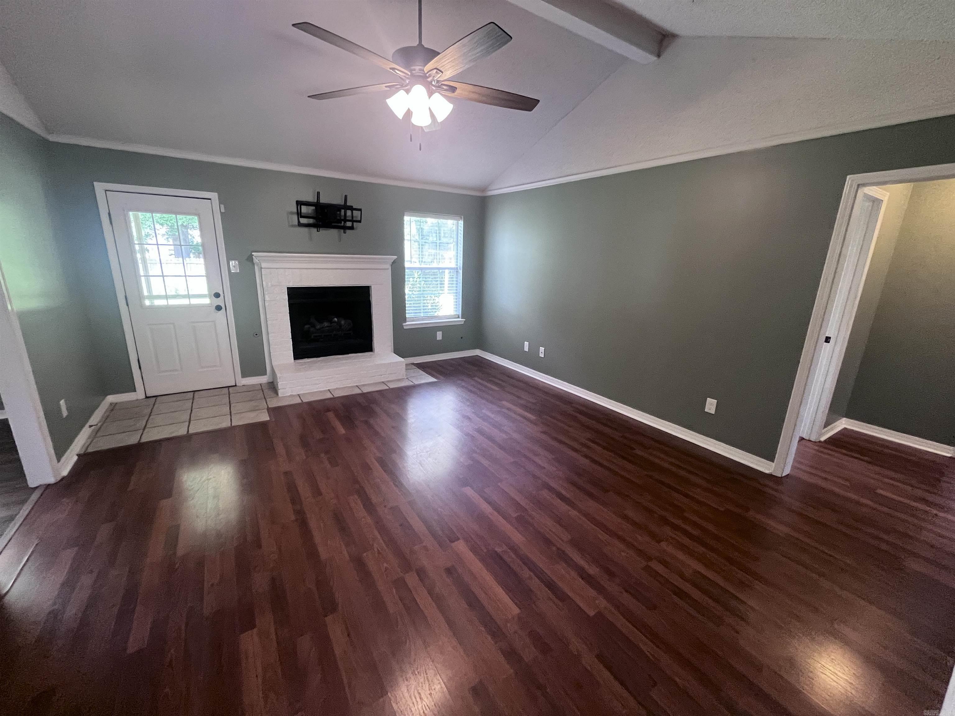 28 Burns  Cabot, AR