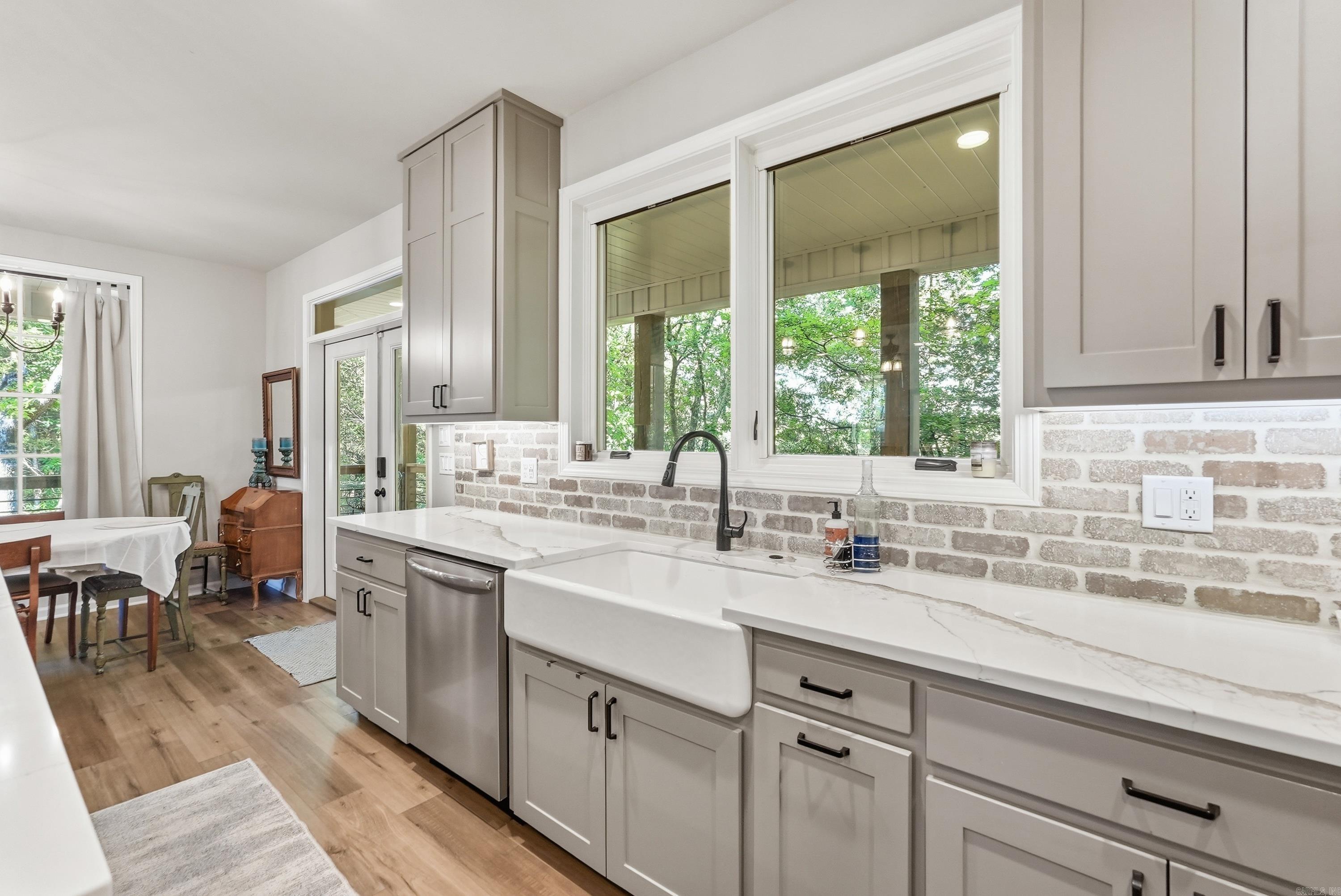3247 Dug Hill  Drasco, AR