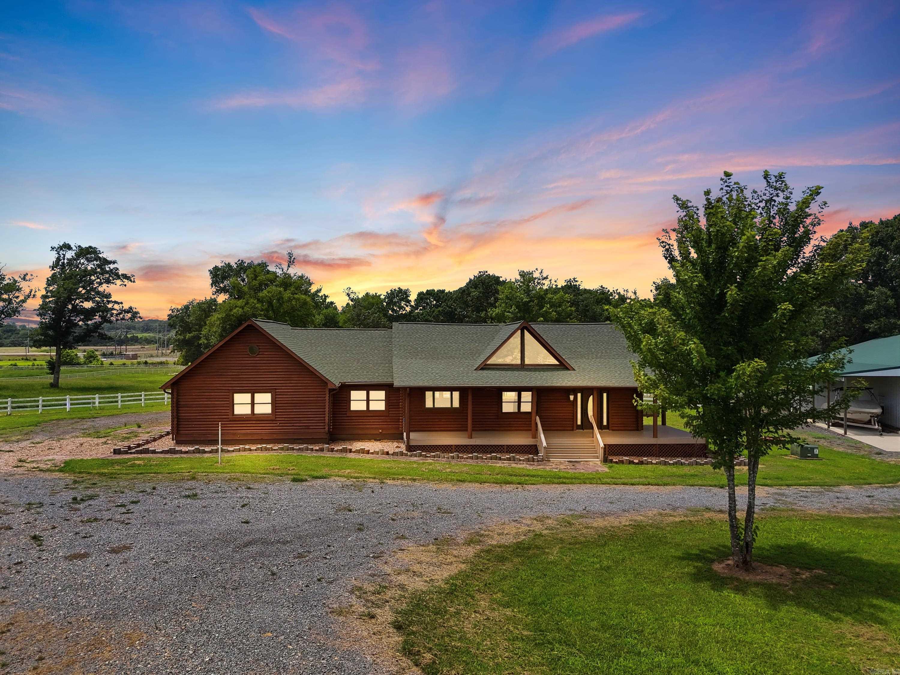 379 Cottage Creek Bee Branch, AR 72013
