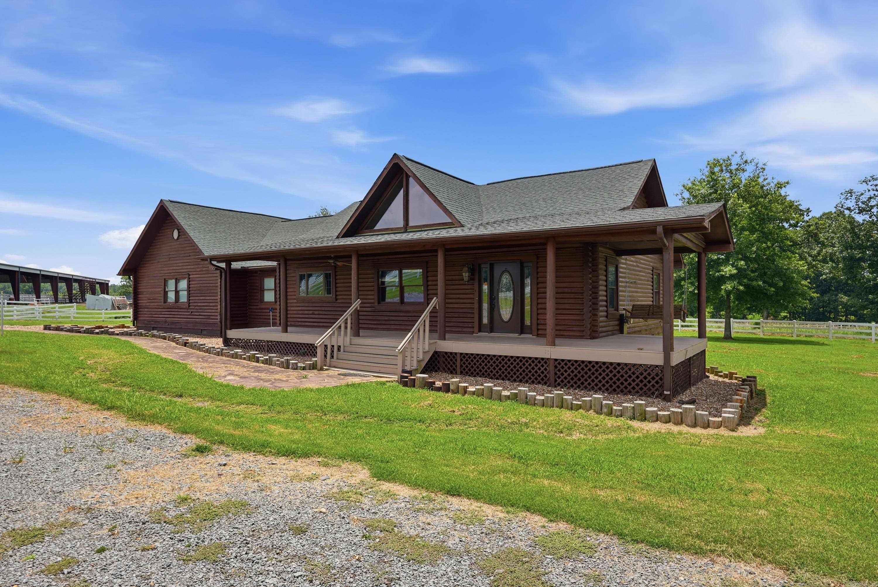 379 Cottage Creek Bee Branch, AR 72013