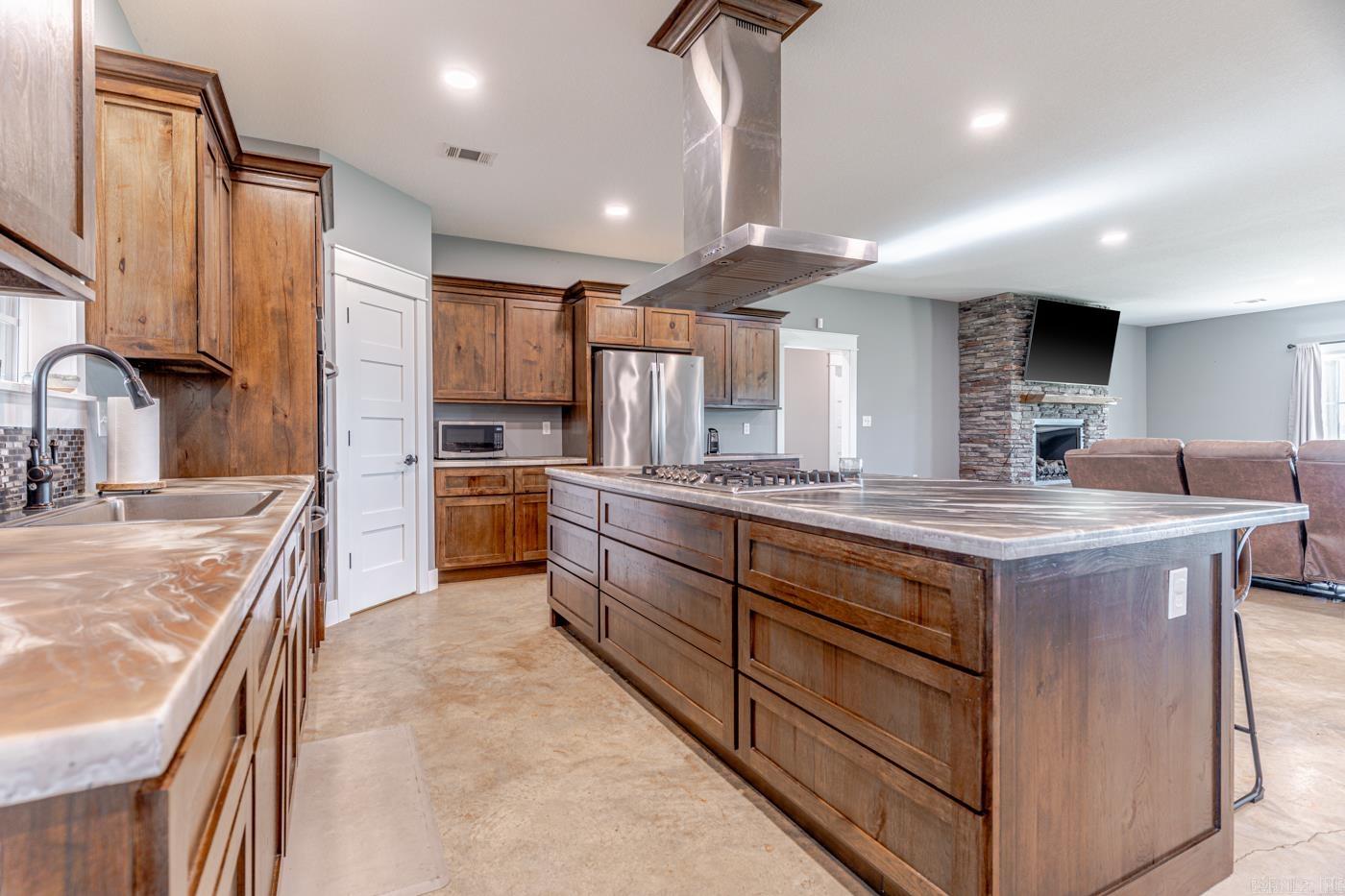 1701 Brown St  Bay, AR