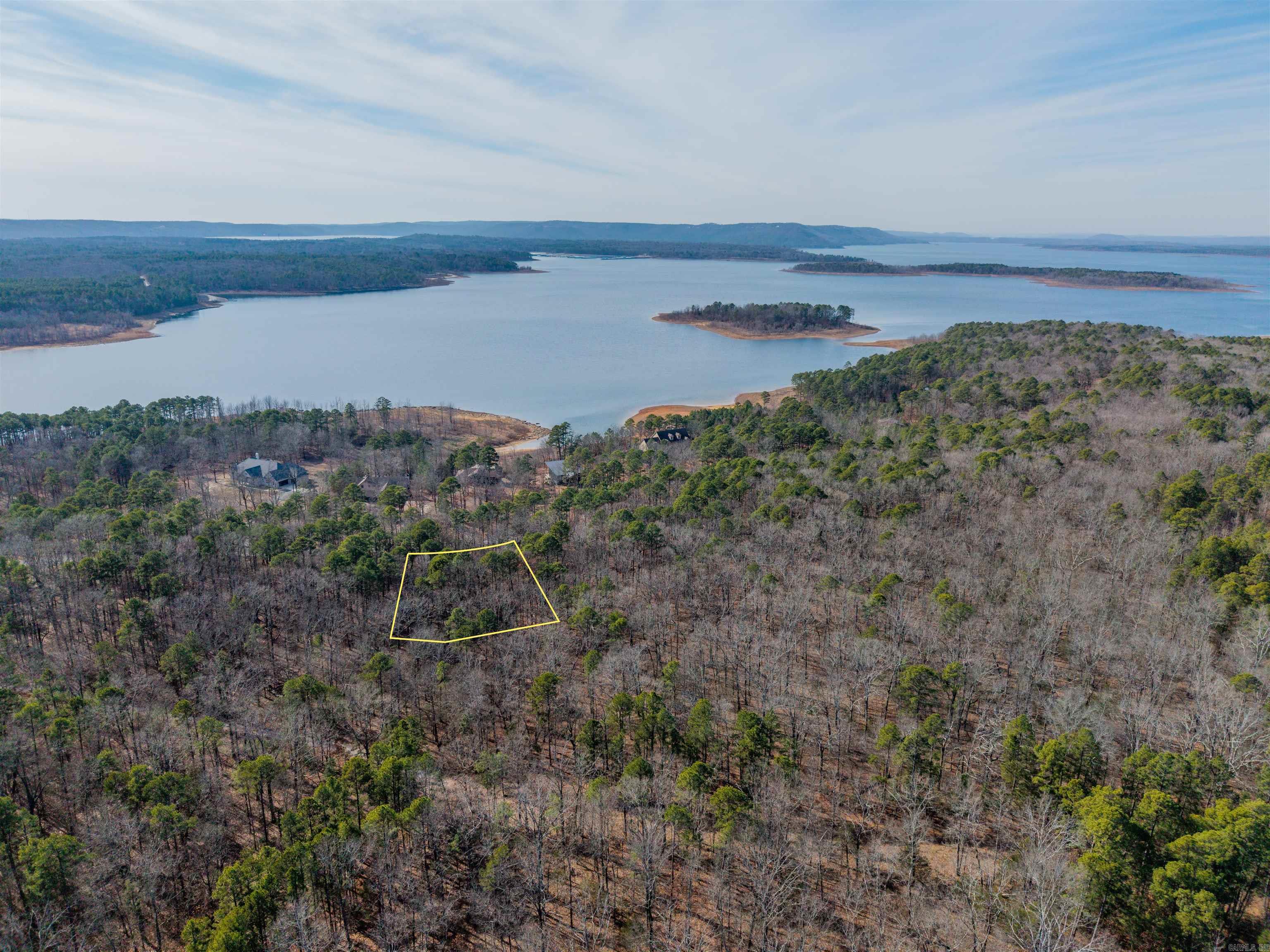 Lot 26 Island Shores  Greers Ferry, AR