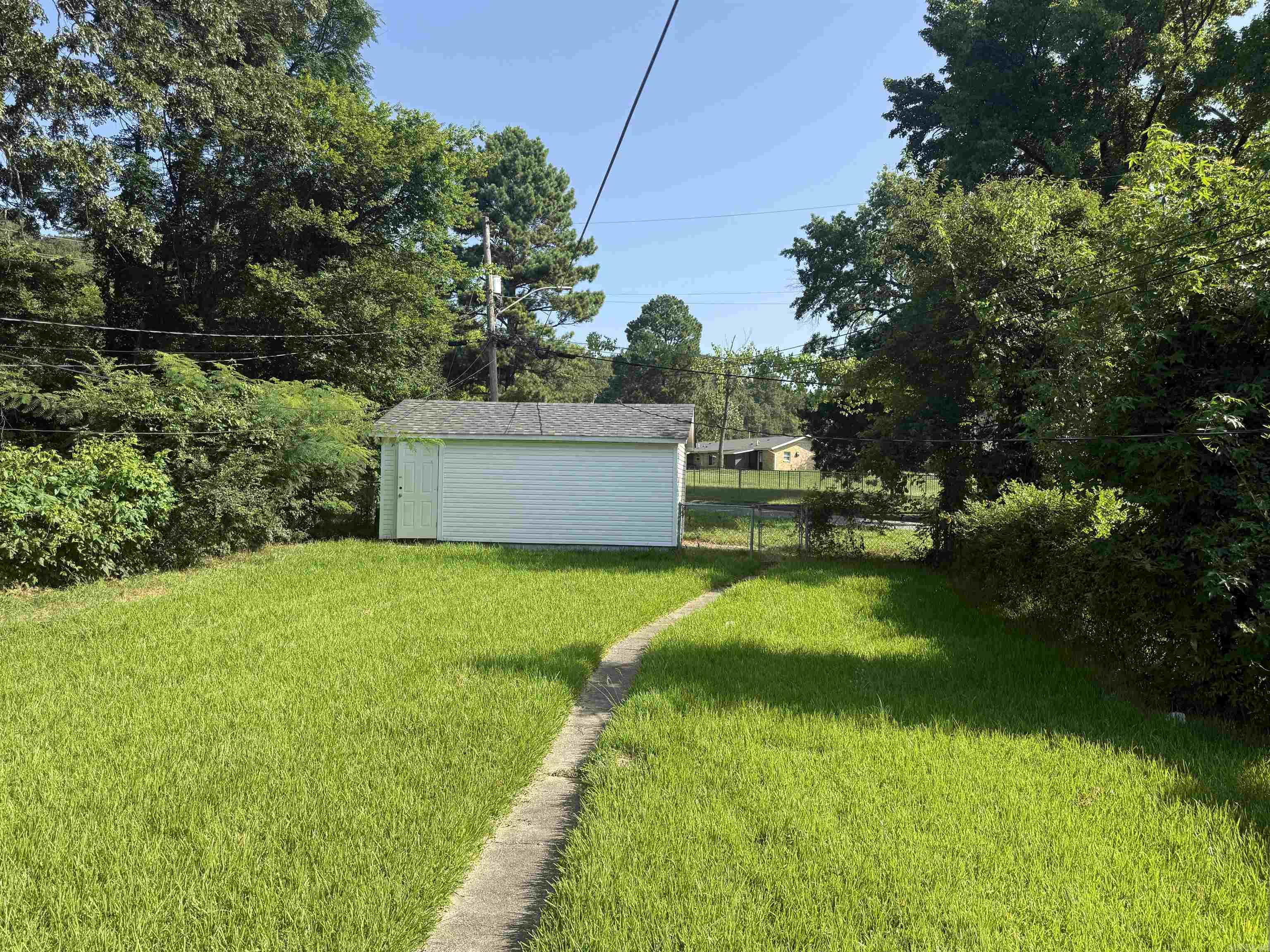 1915 W 18th  North Little Rock, AR
