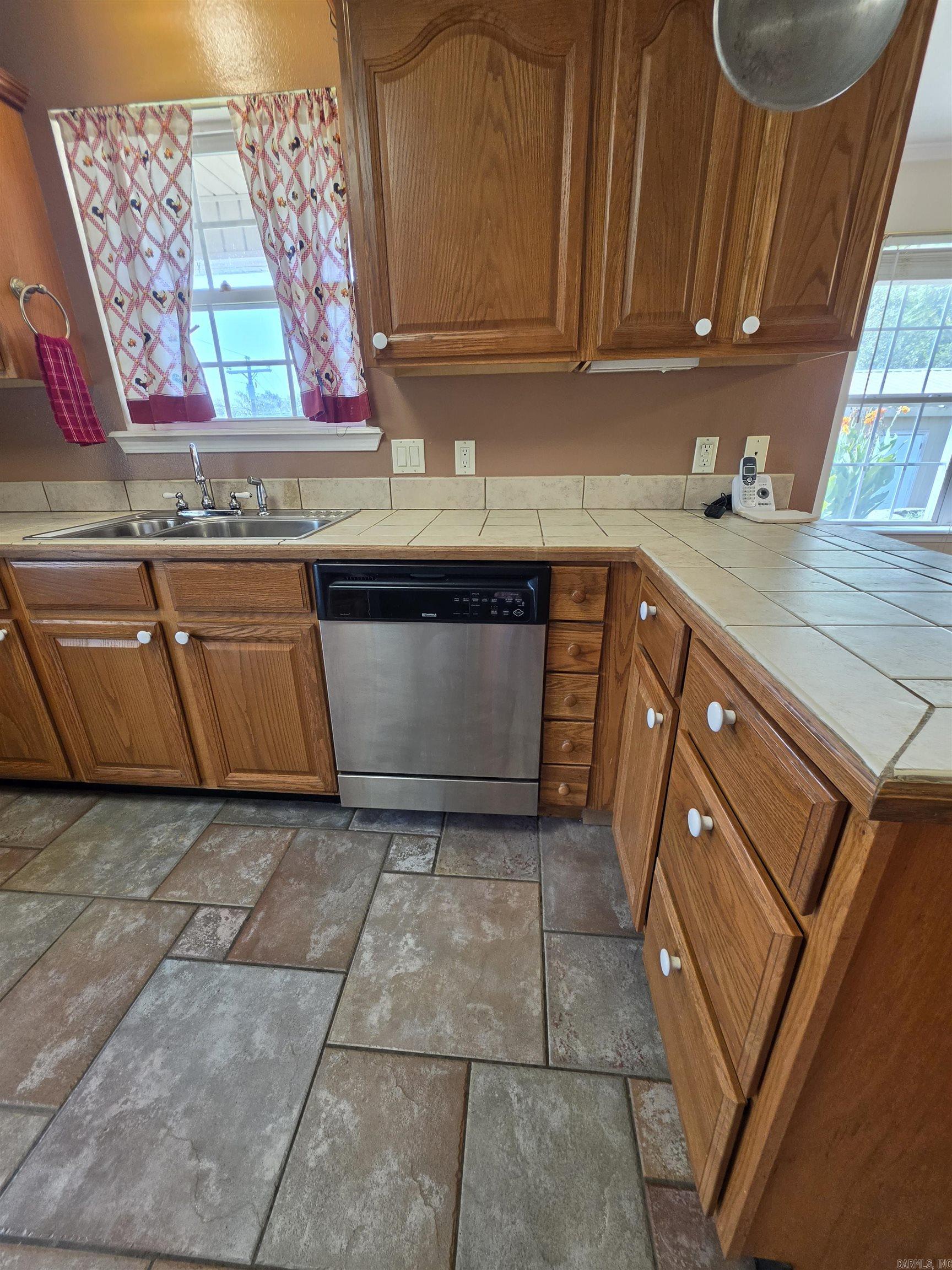 2263 Shouse Ford  Amity, AR