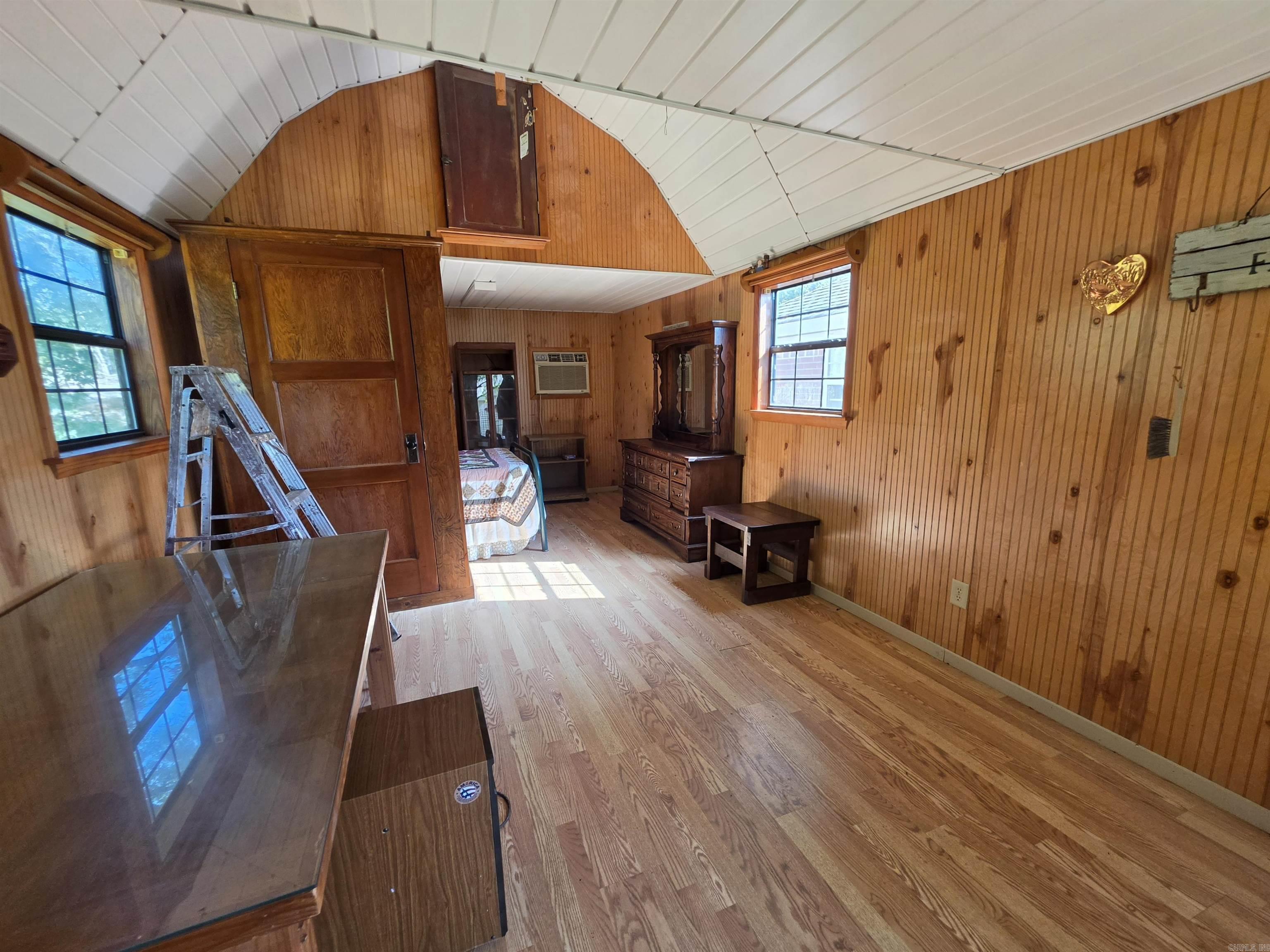 2263 Shouse Ford  Amity, AR