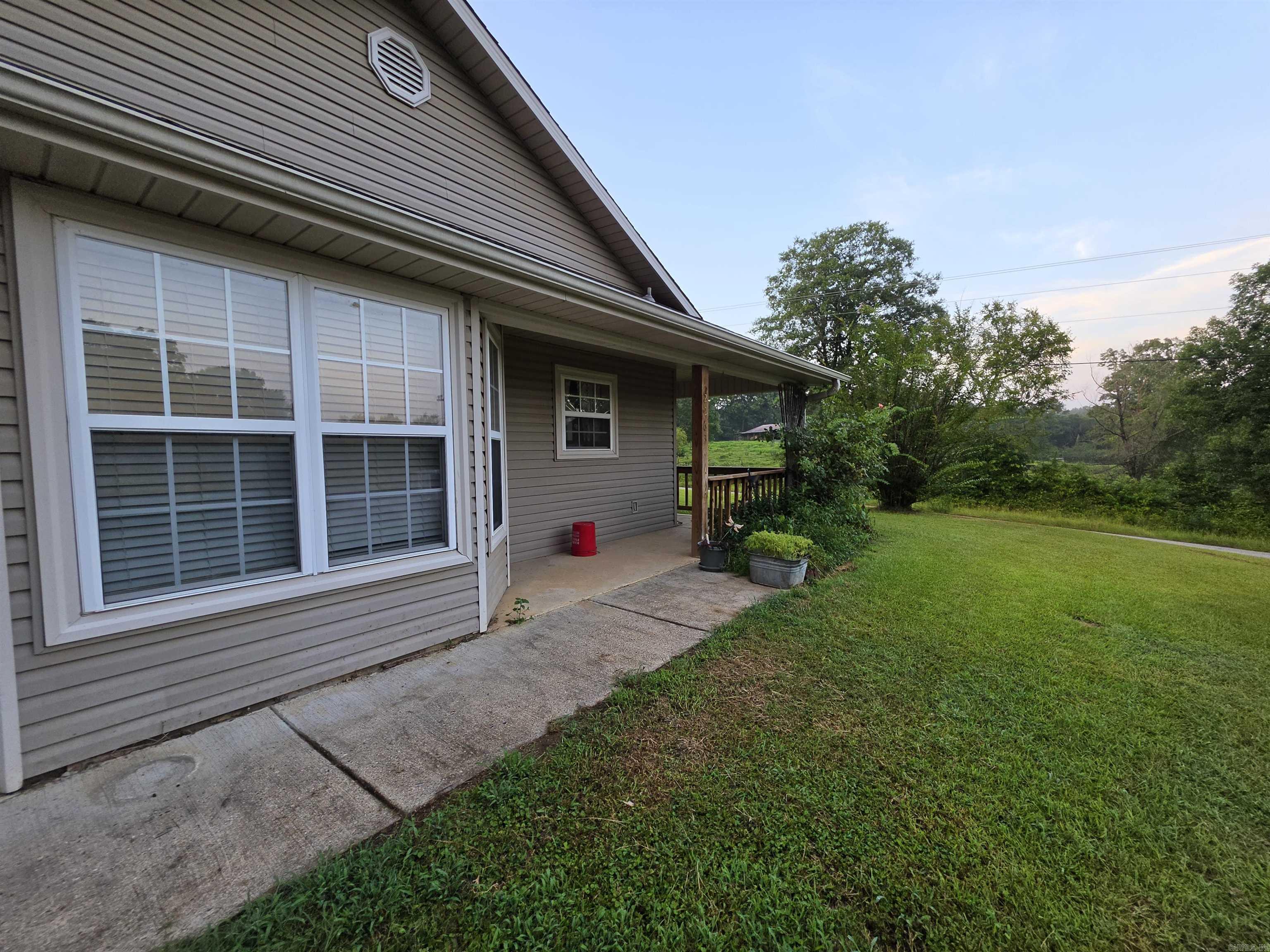2263 Shouse Ford  Amity, AR