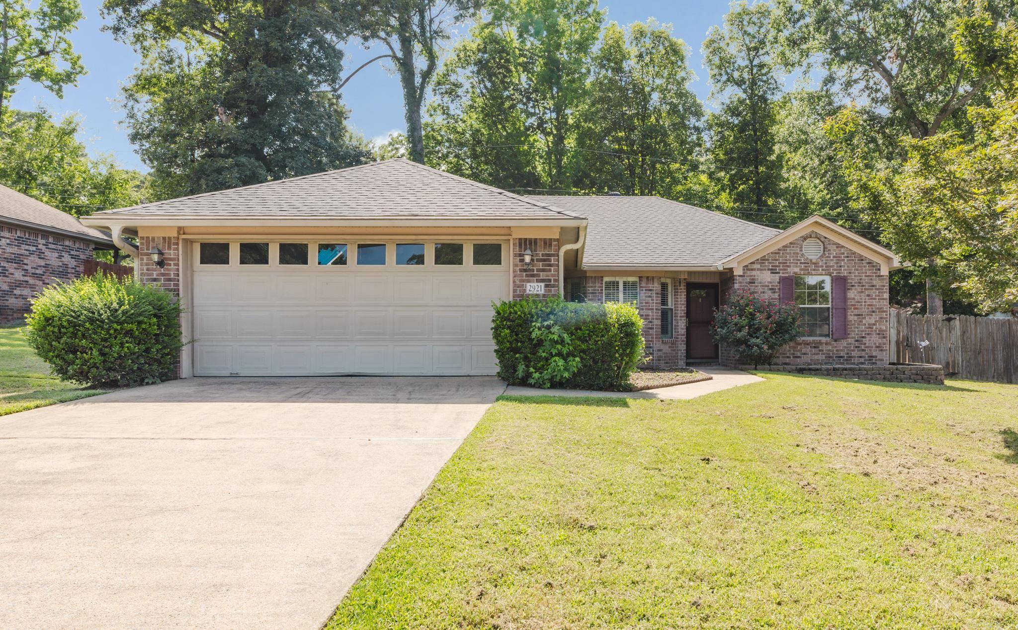 2921 Henson Place  Bryant, AR