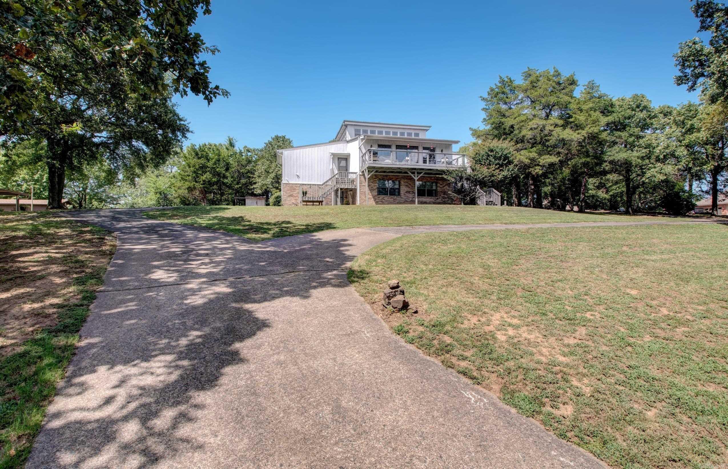 460 Grandview  Conway, AR