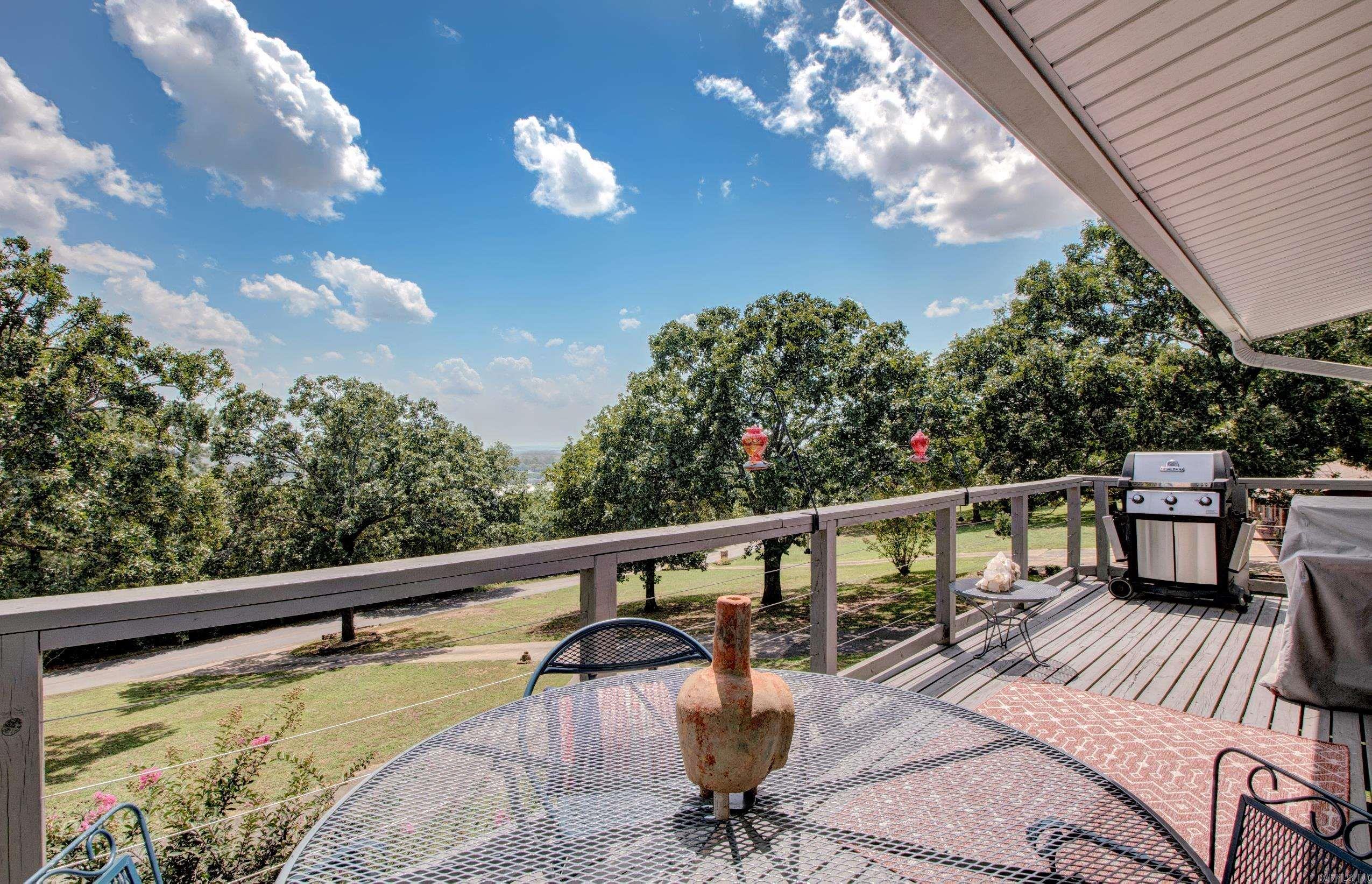 460 Grandview  Conway, AR